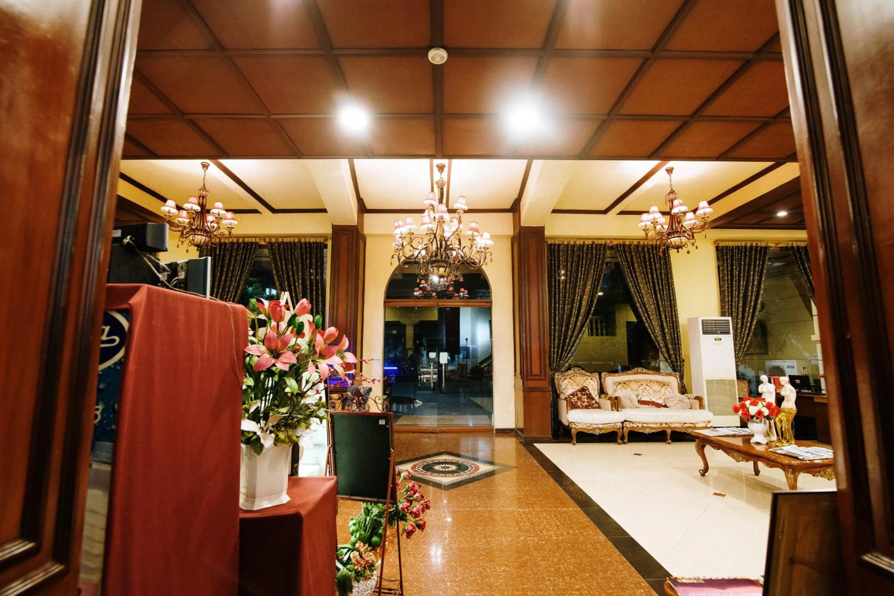 Restaurant/places to eat in Hotel San Marco