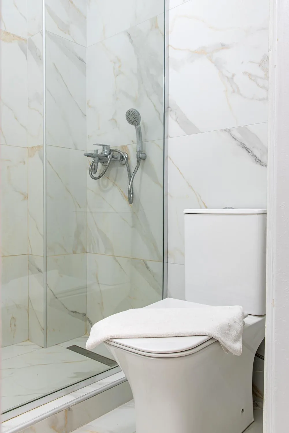 Shower in Assa Maris Beach Hotel