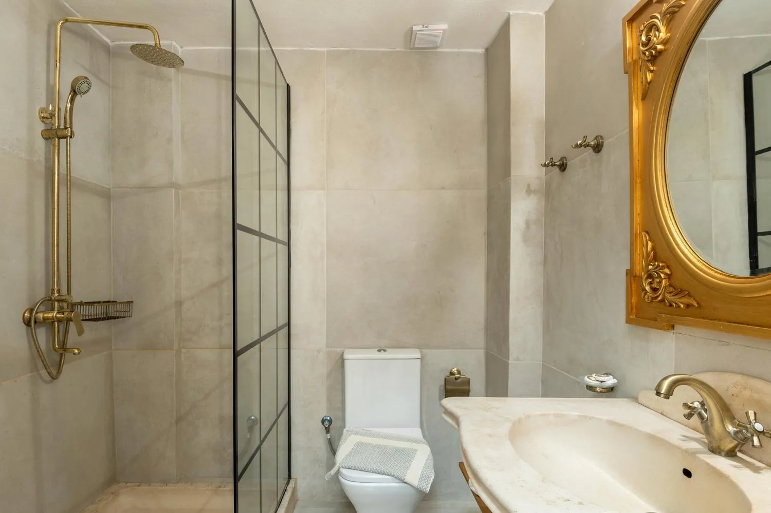 Assa Maris Beach Hotel