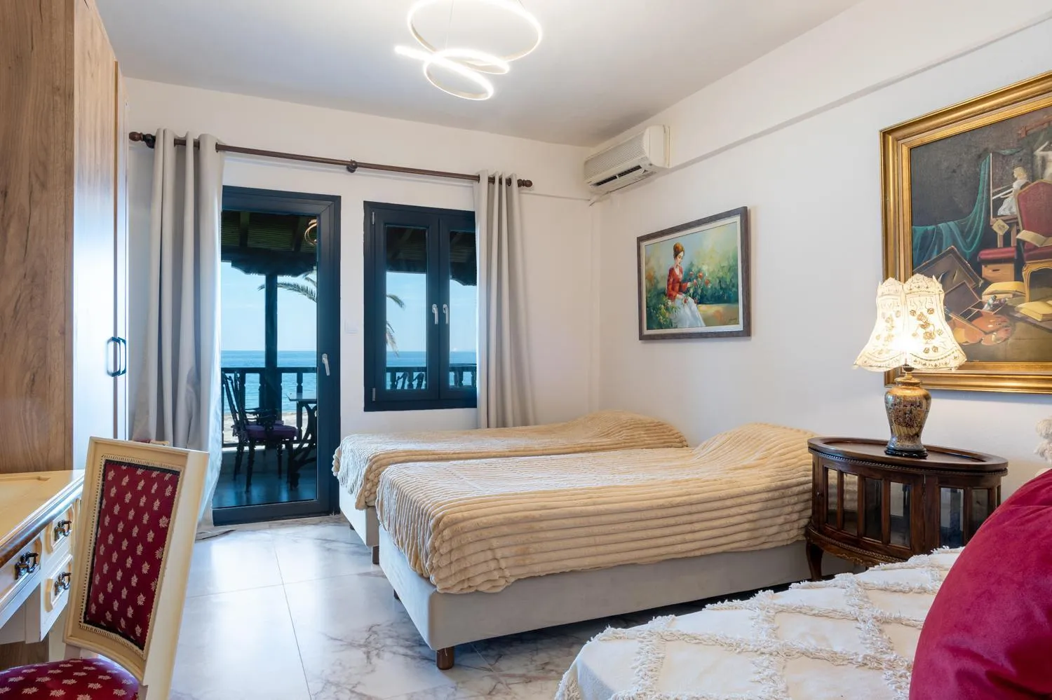 Bed in Assa Maris Beach Hotel