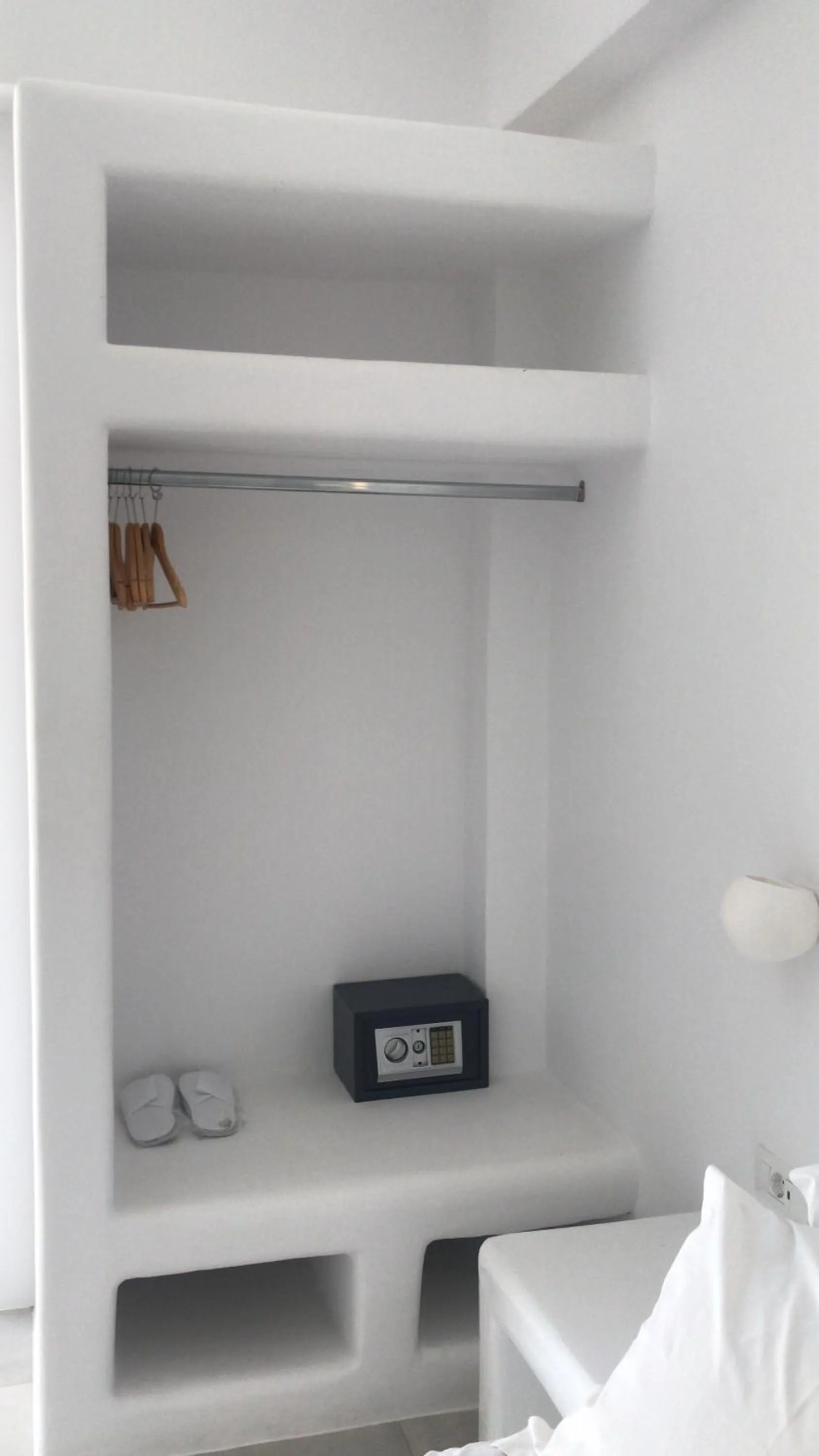 safe in Casa Grande Hotel