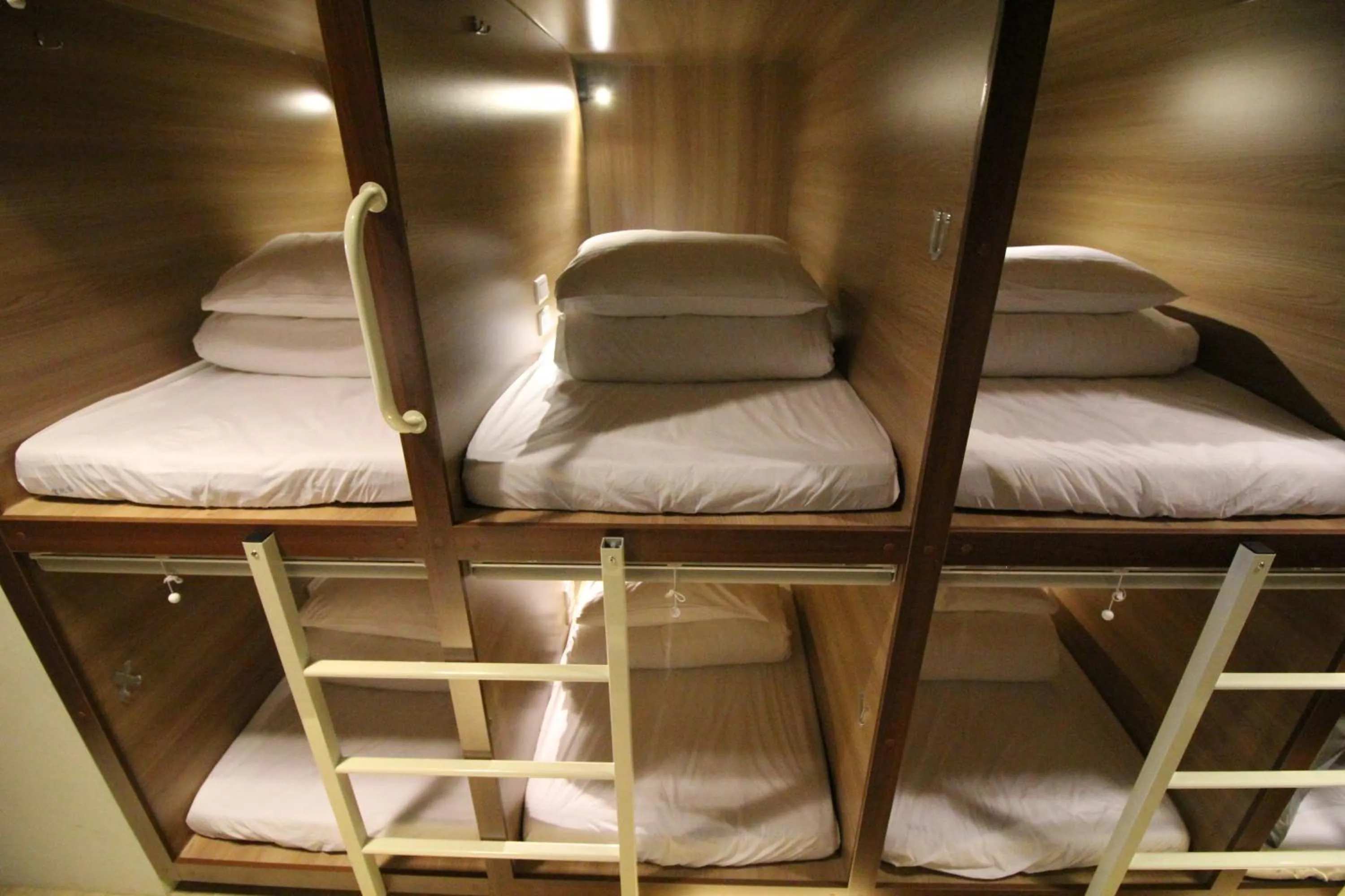 bunk bed in I Play Inn TP