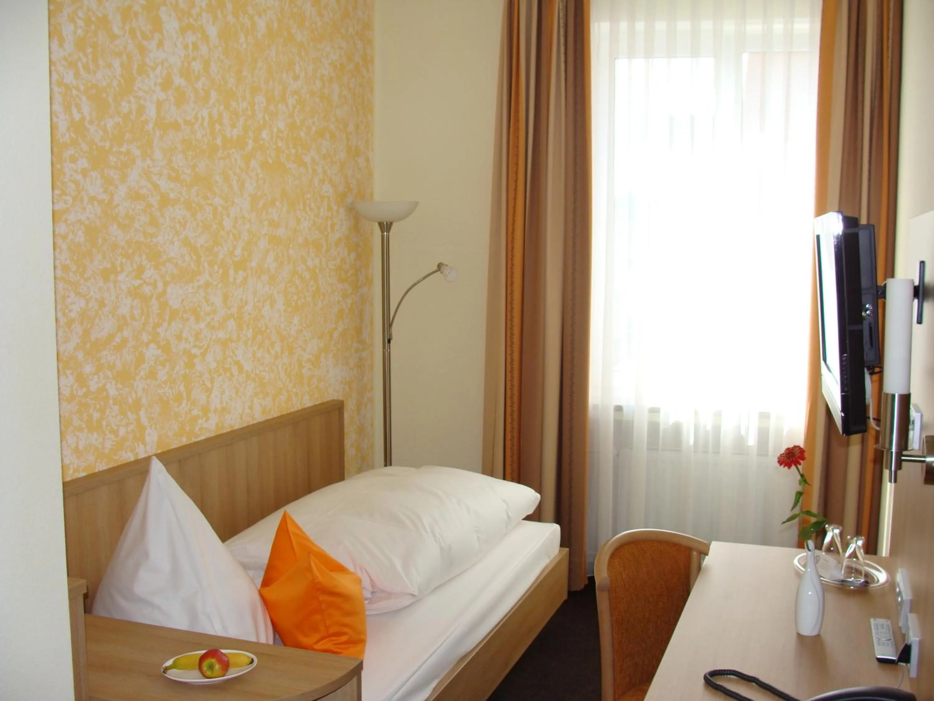 Photo of the whole room, Bed in Posthotel Traube