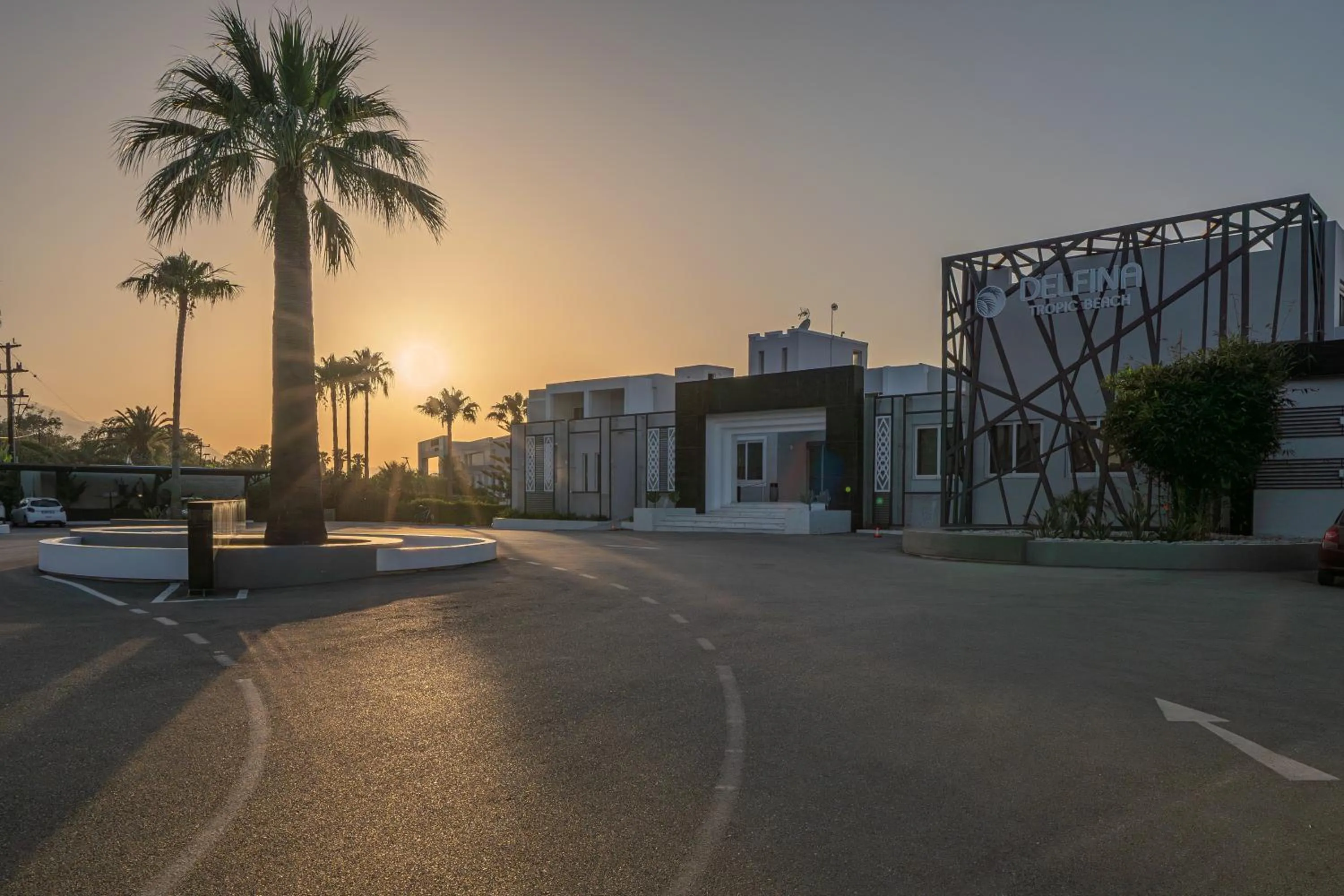 Property building in Delfina Tropic Beach