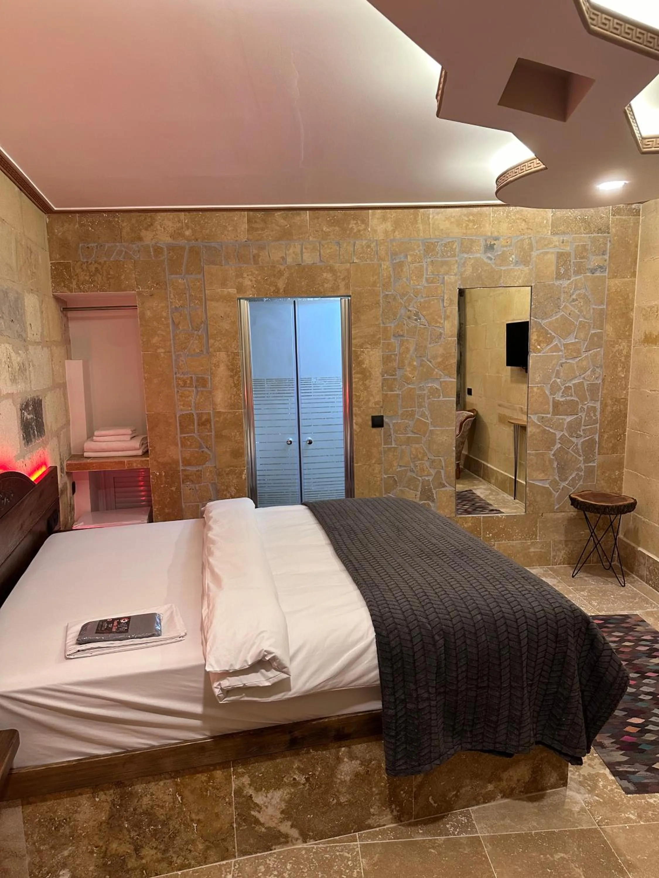 Bed in Dirilis Banarya Apart hotel