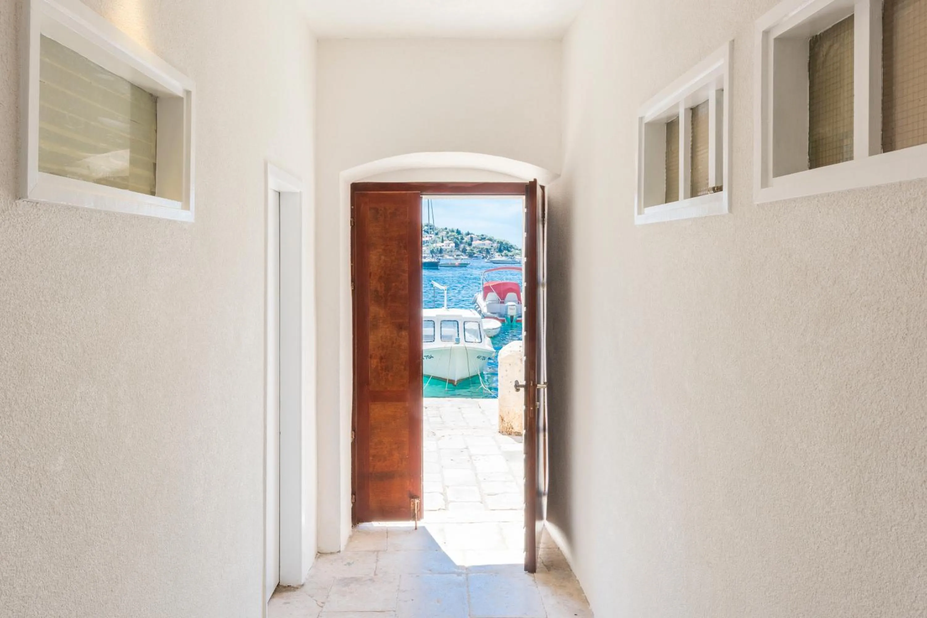 Property building in Hvar Riva Rooms