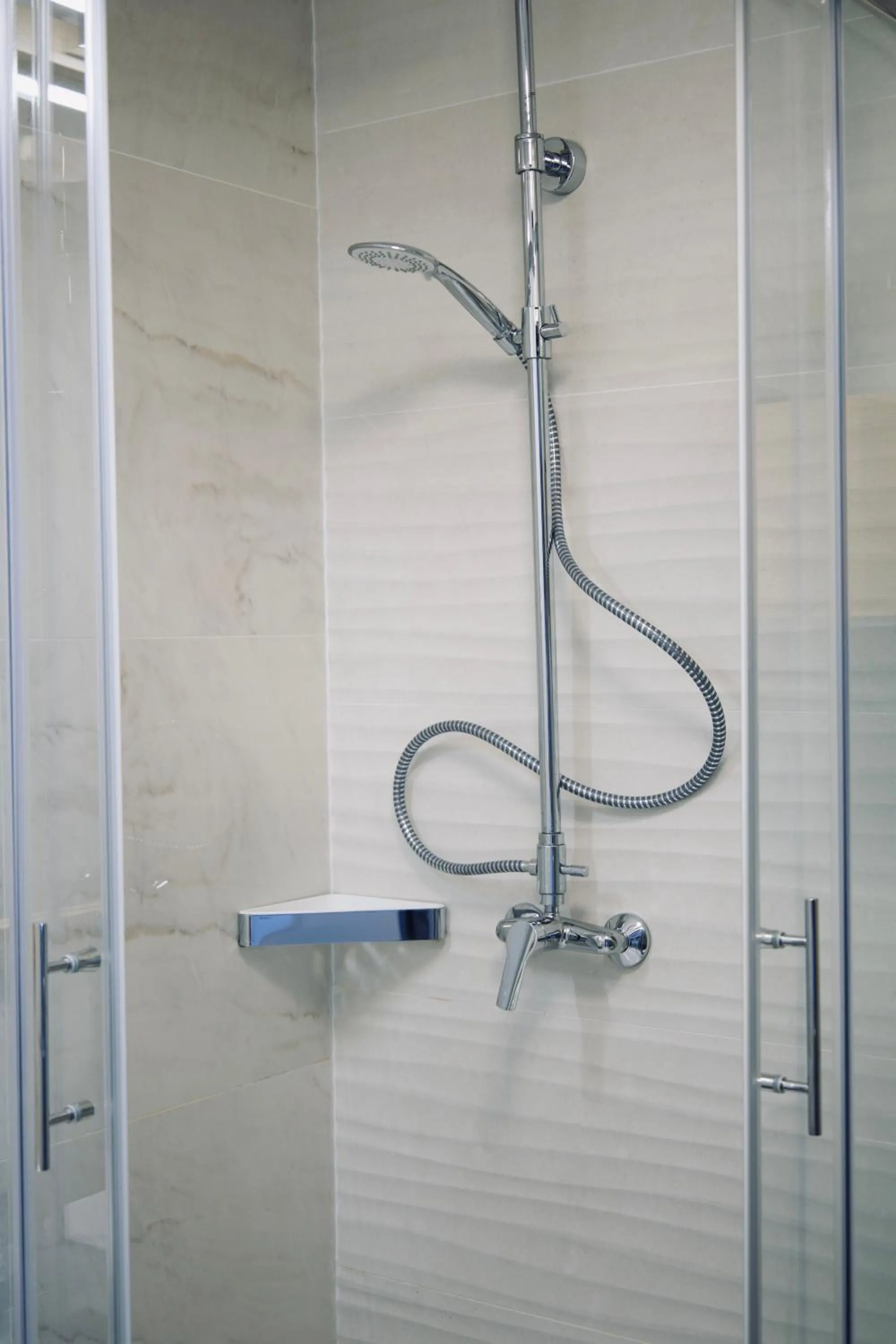Shower in Hvar Riva Rooms