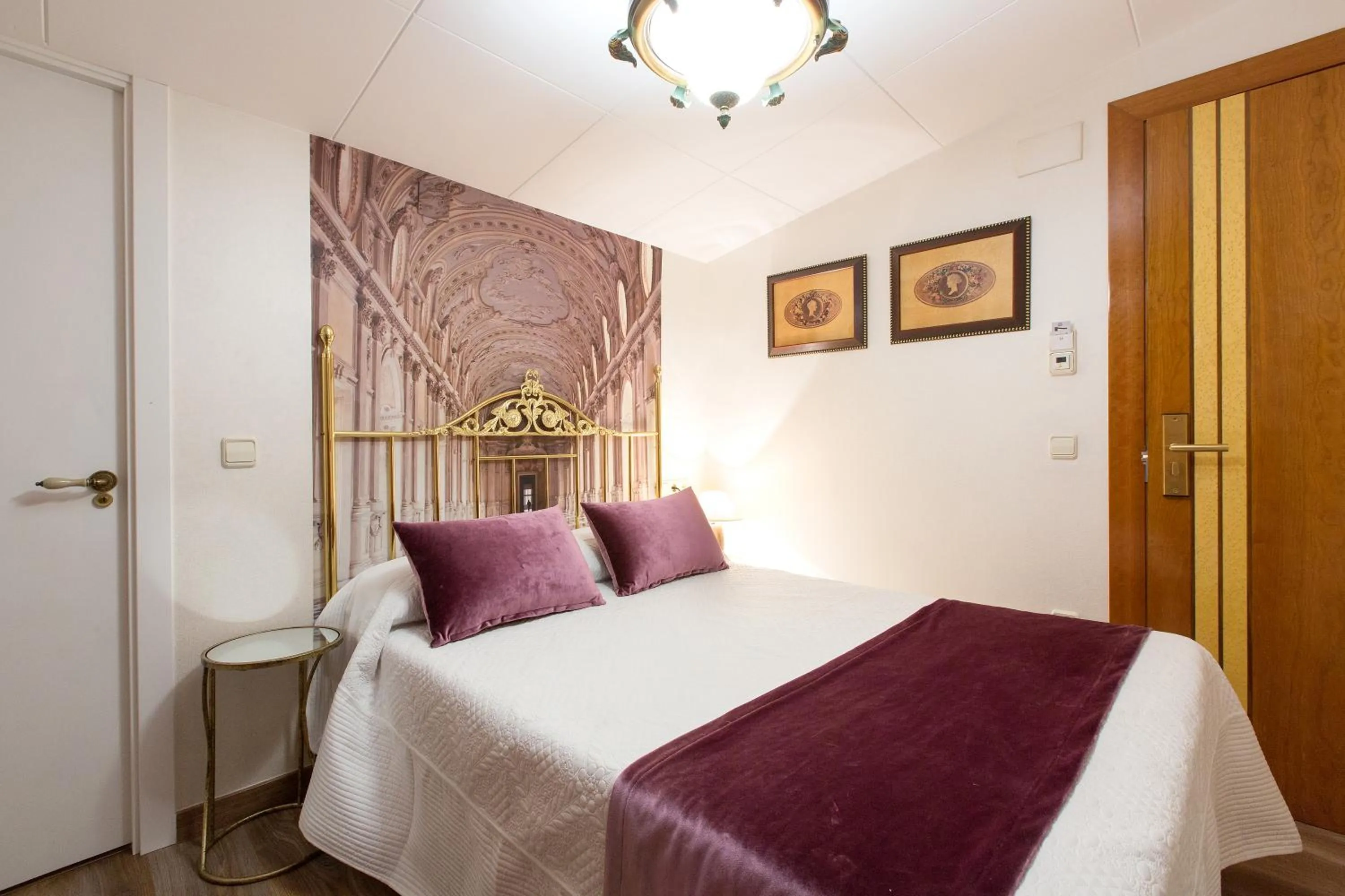 View (from property/room), Bed in Hotel Villa San Jorge