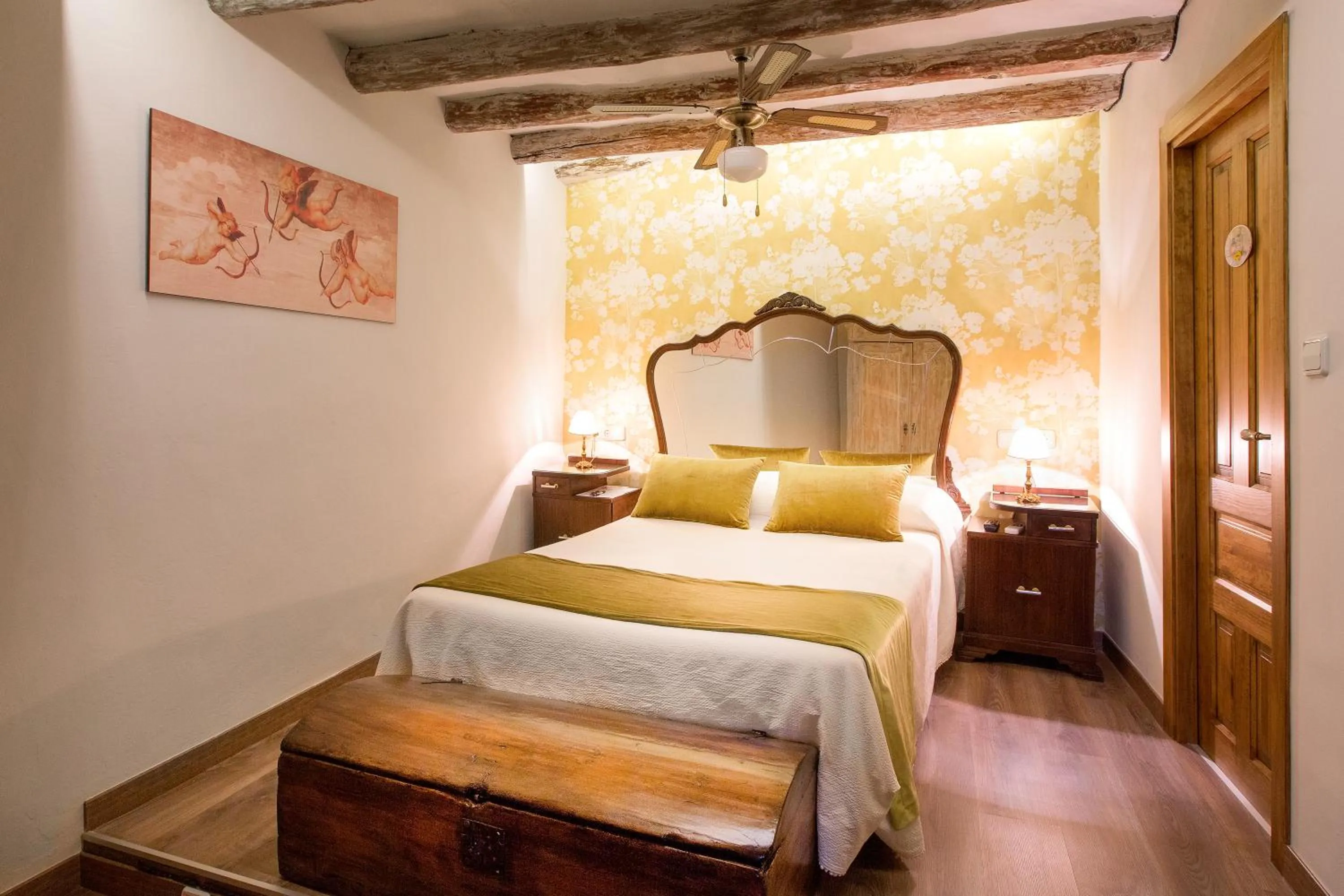 Photo of the whole room, Bed in Hotel Villa San Jorge