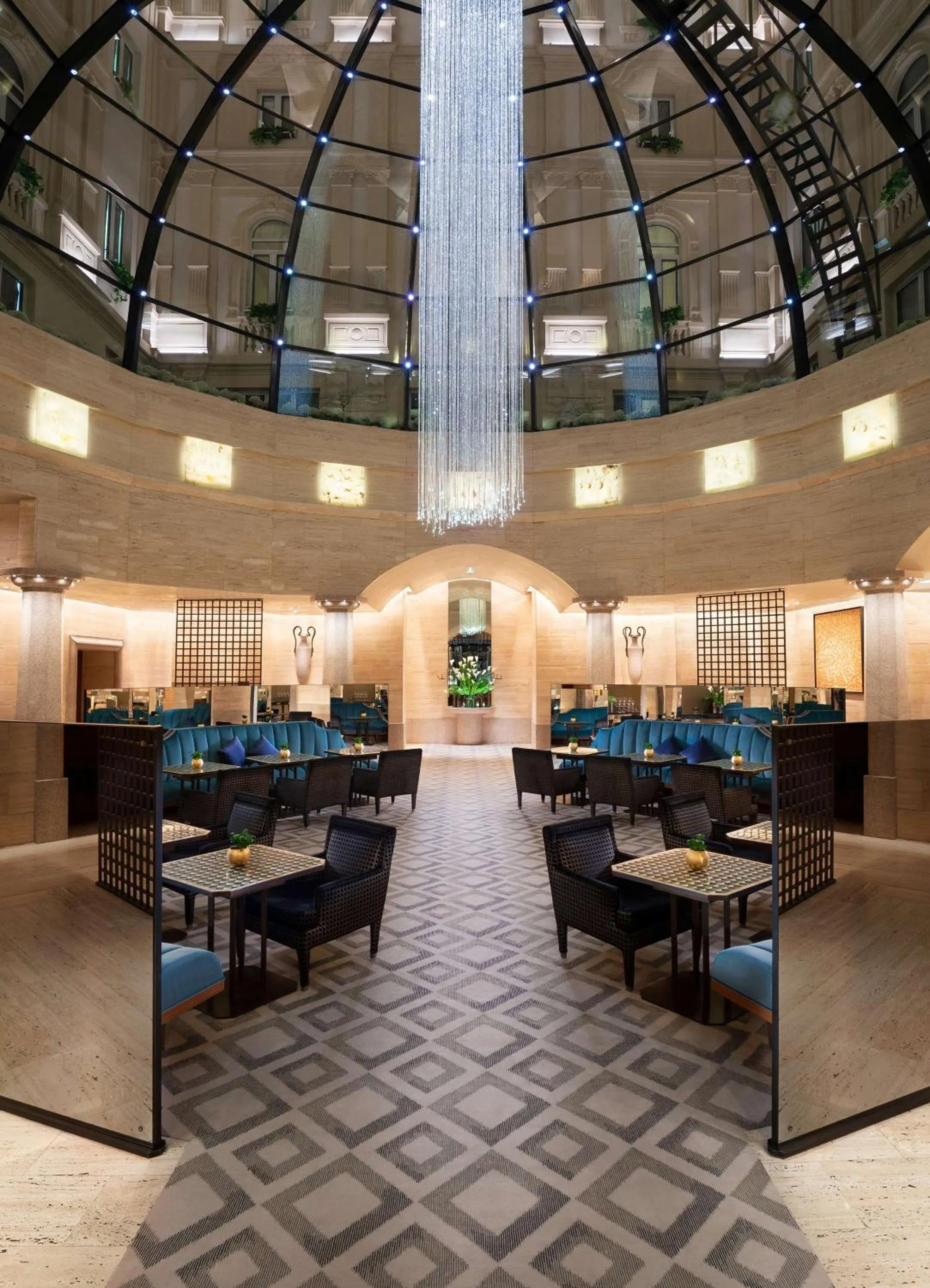 Restaurant/places to eat in Park Hyatt Milano