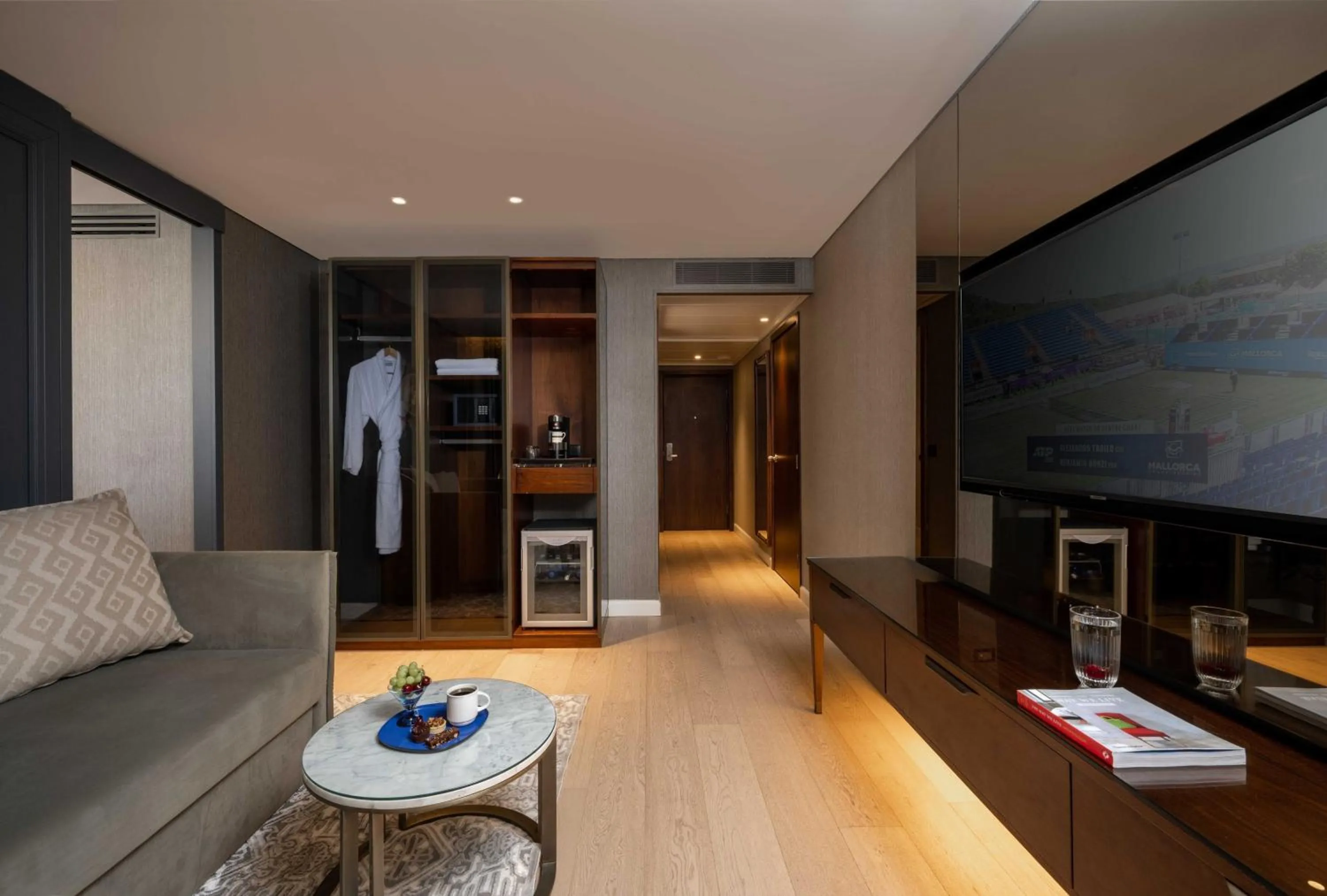 Photo of the whole room in Crowne Plaza Tel Aviv Beach by IHG