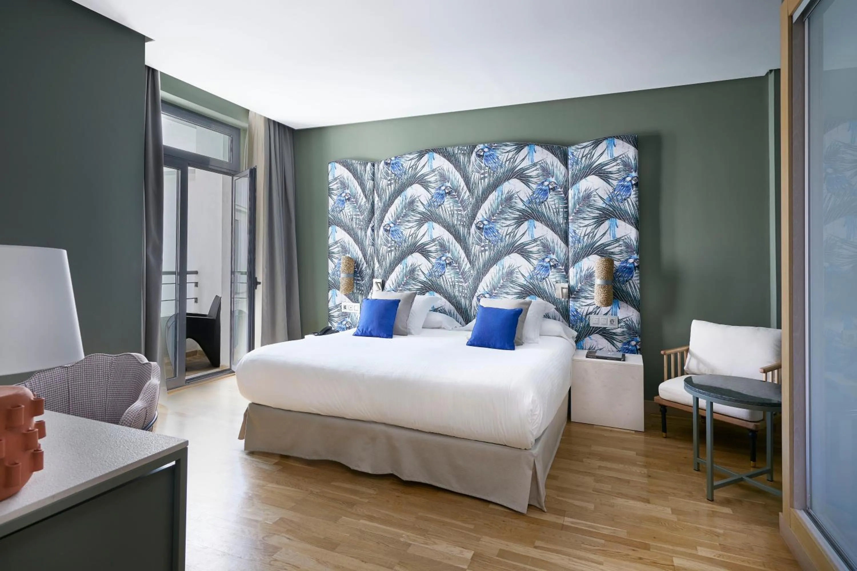 Photo of the whole room, Bed in Vincci Selección Posada del Patio