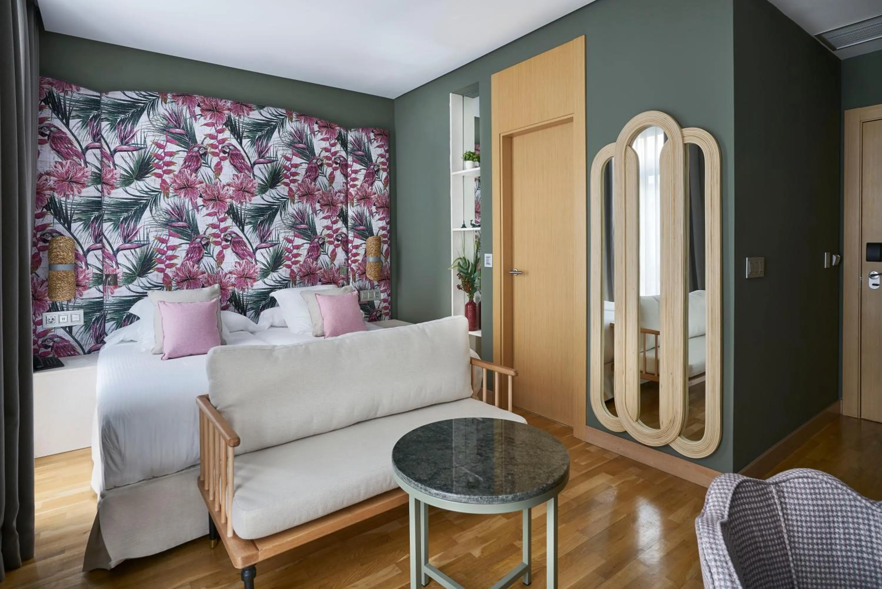 Photo of the whole room, Bed in Vincci Selección Posada del Patio