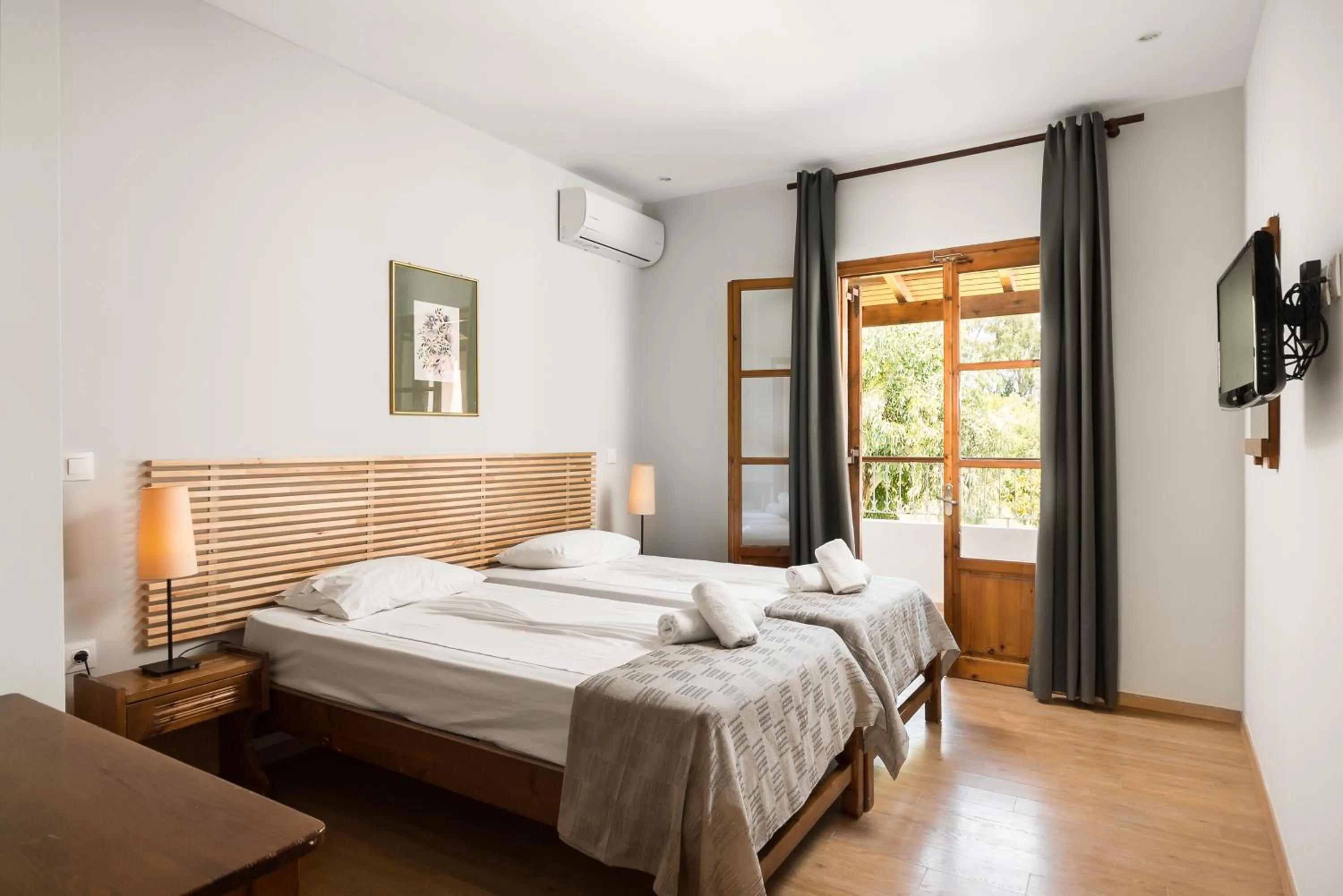 Bed in Folies Corfu Town Hotel Apartments