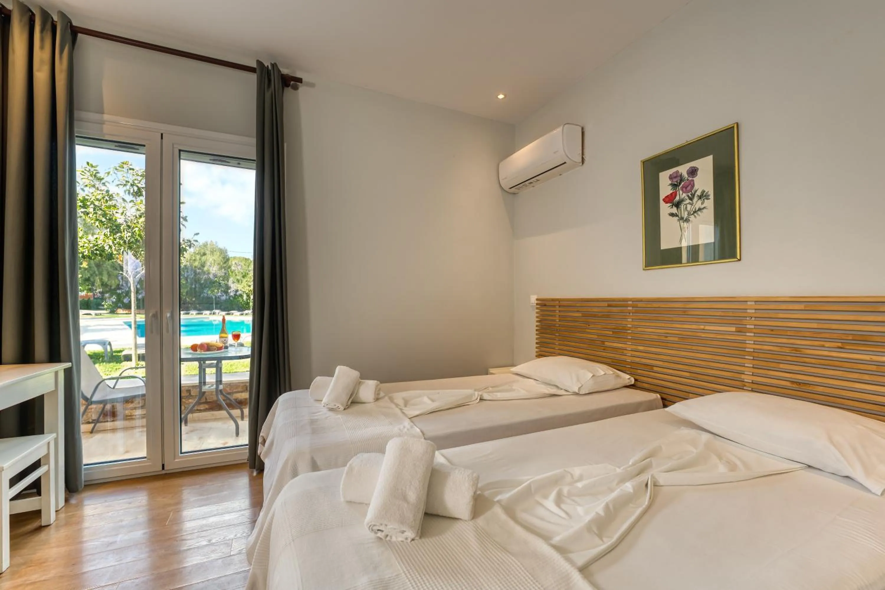 Bedroom, Bed in Folies Corfu Town Hotel Apartments
