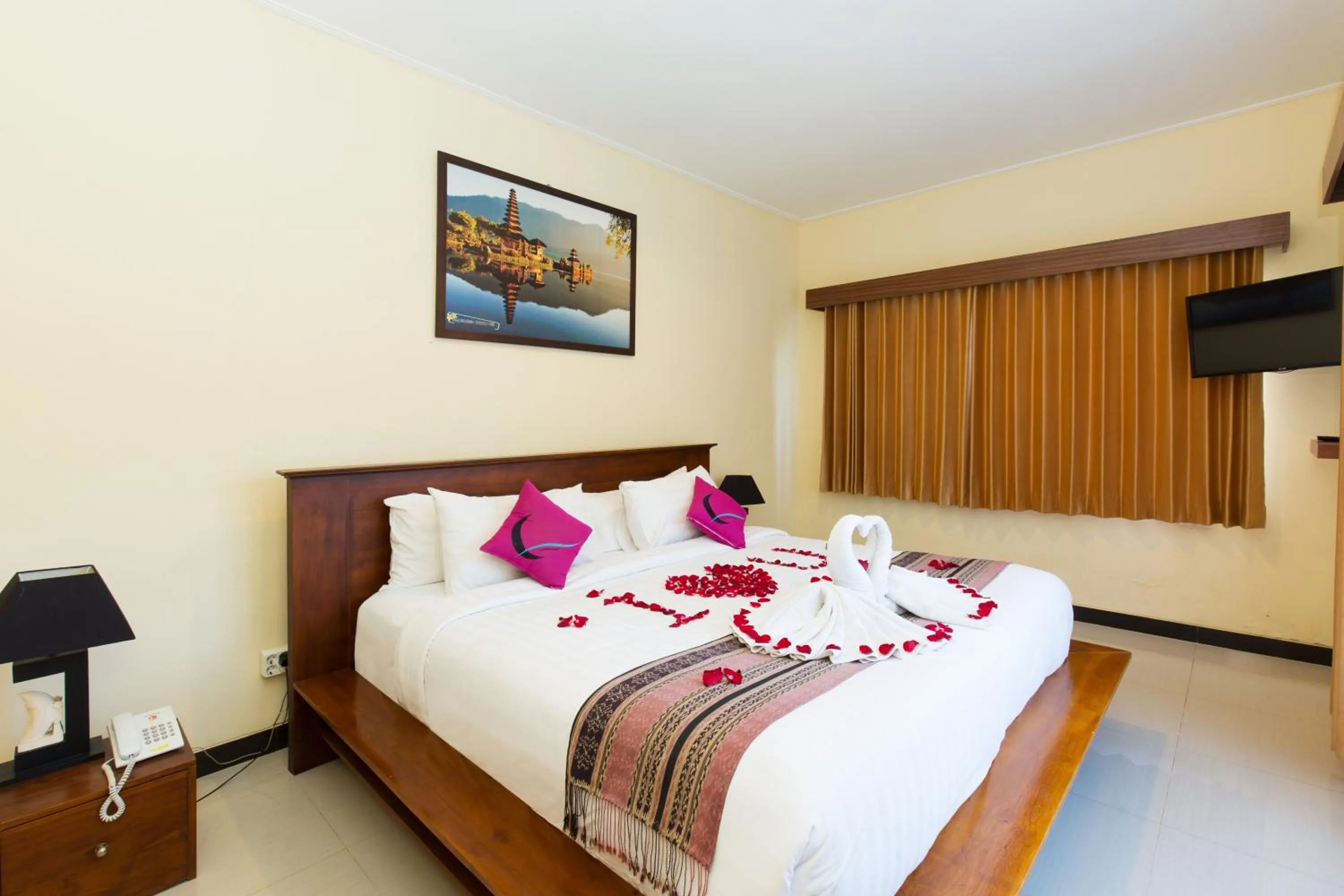 Pool view in The Dewi Canggu Villa