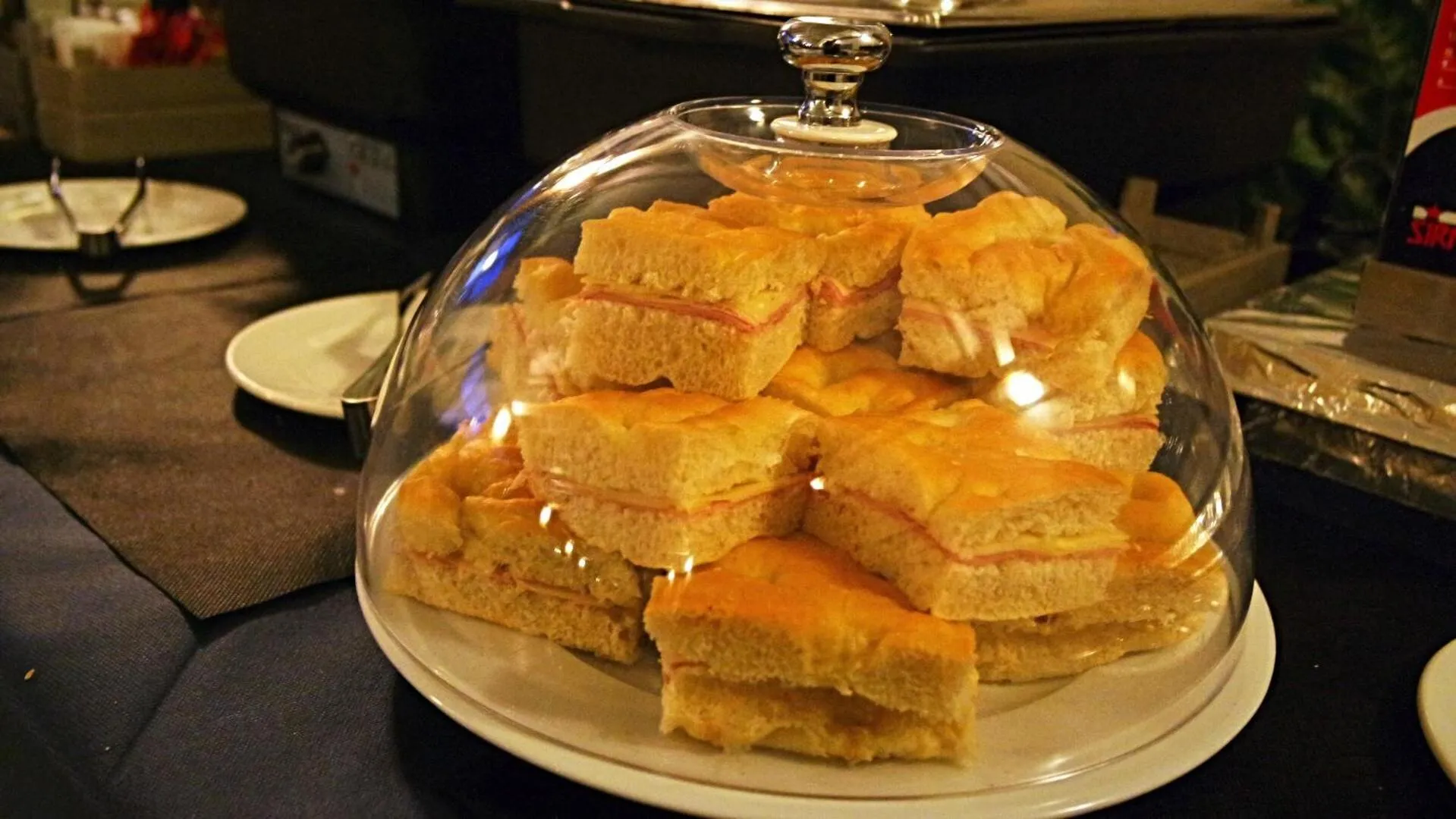 Buffet breakfast in Albergo Della Roccia