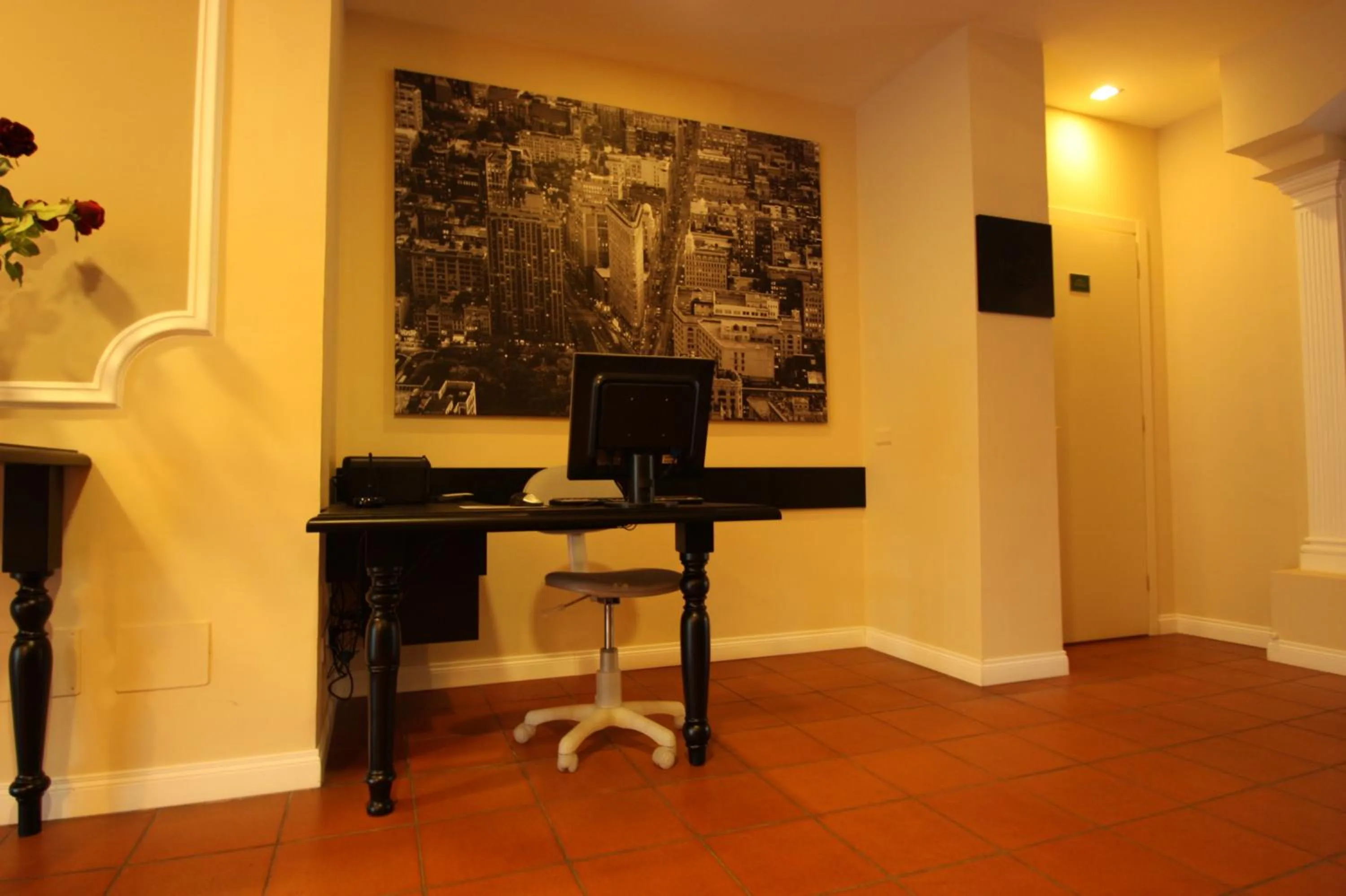 Lobby or reception in Albergo Della Roccia