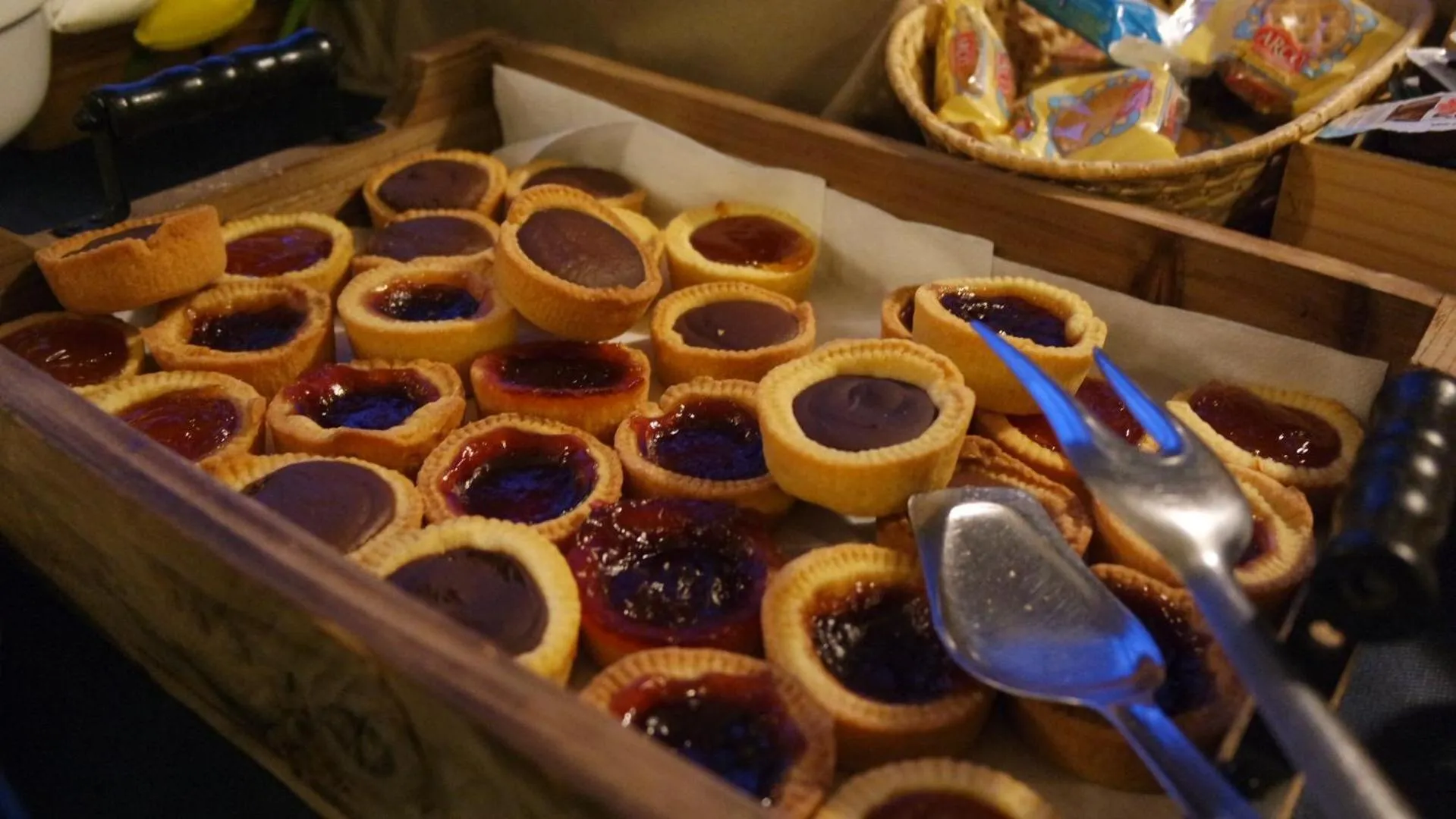 Buffet breakfast in Albergo Della Roccia