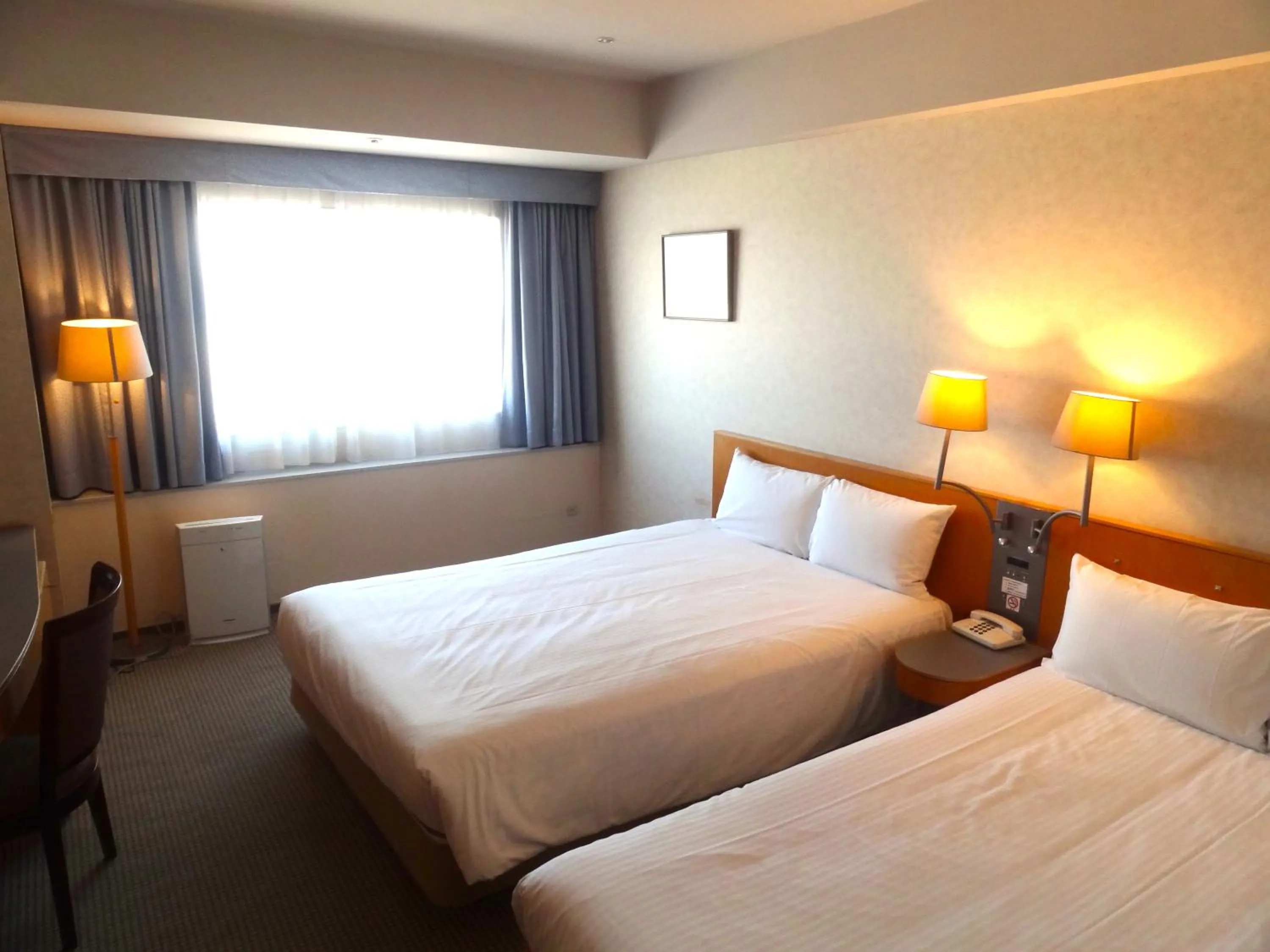 Bed in Yokohama Techno Tower Hotel
