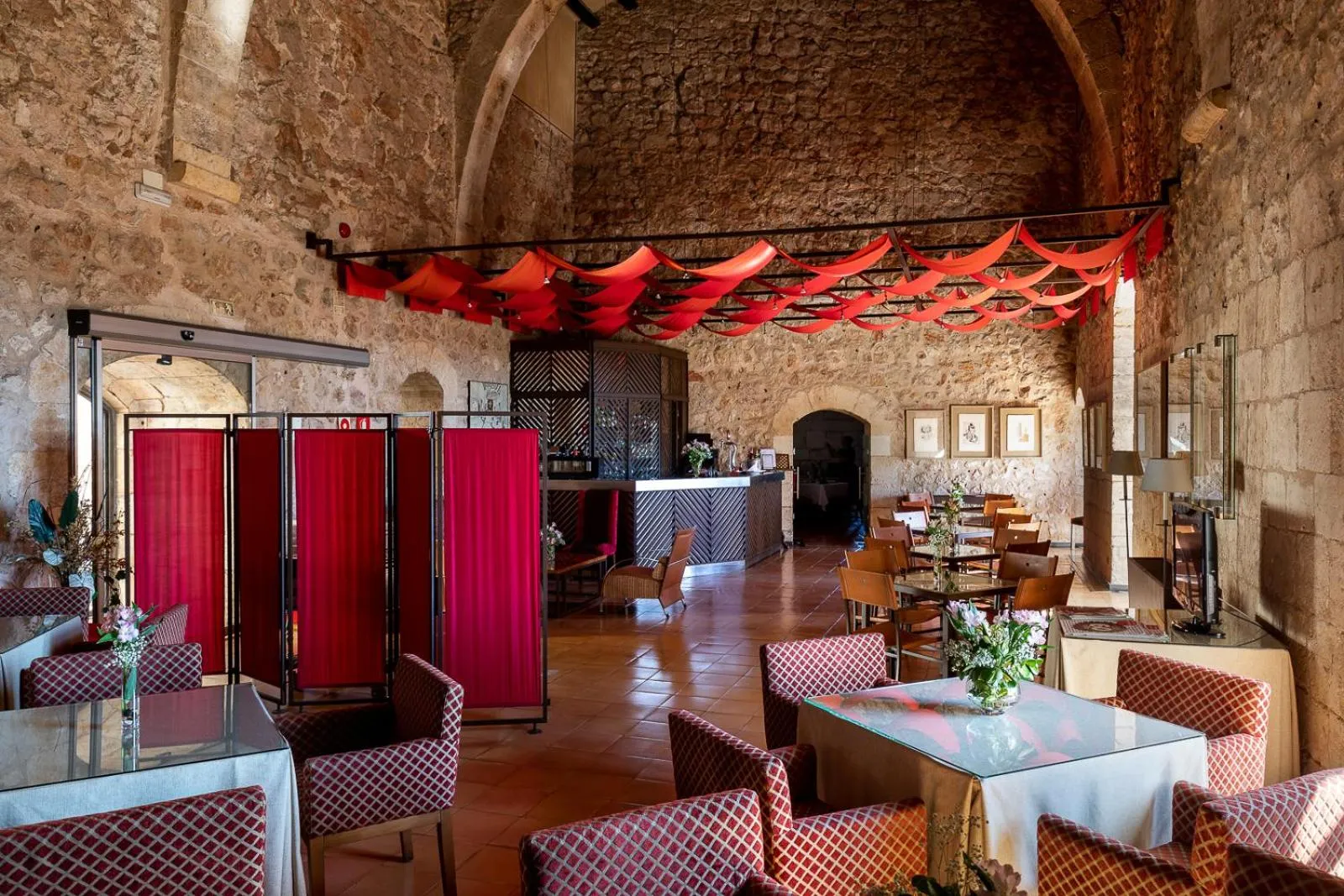 Lounge or bar in Parador de Alarcón