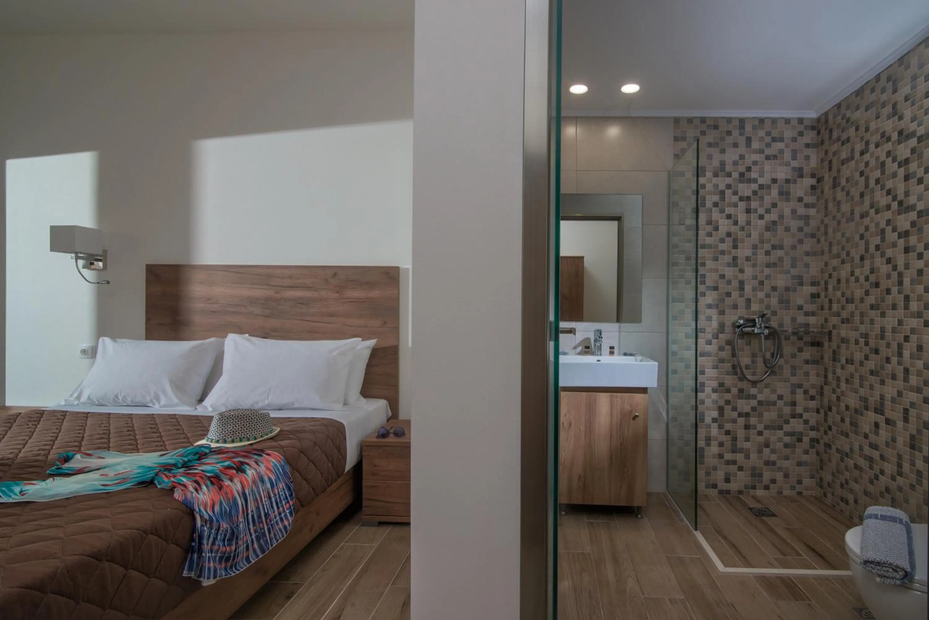 Photo of the whole room in Belvedere Village