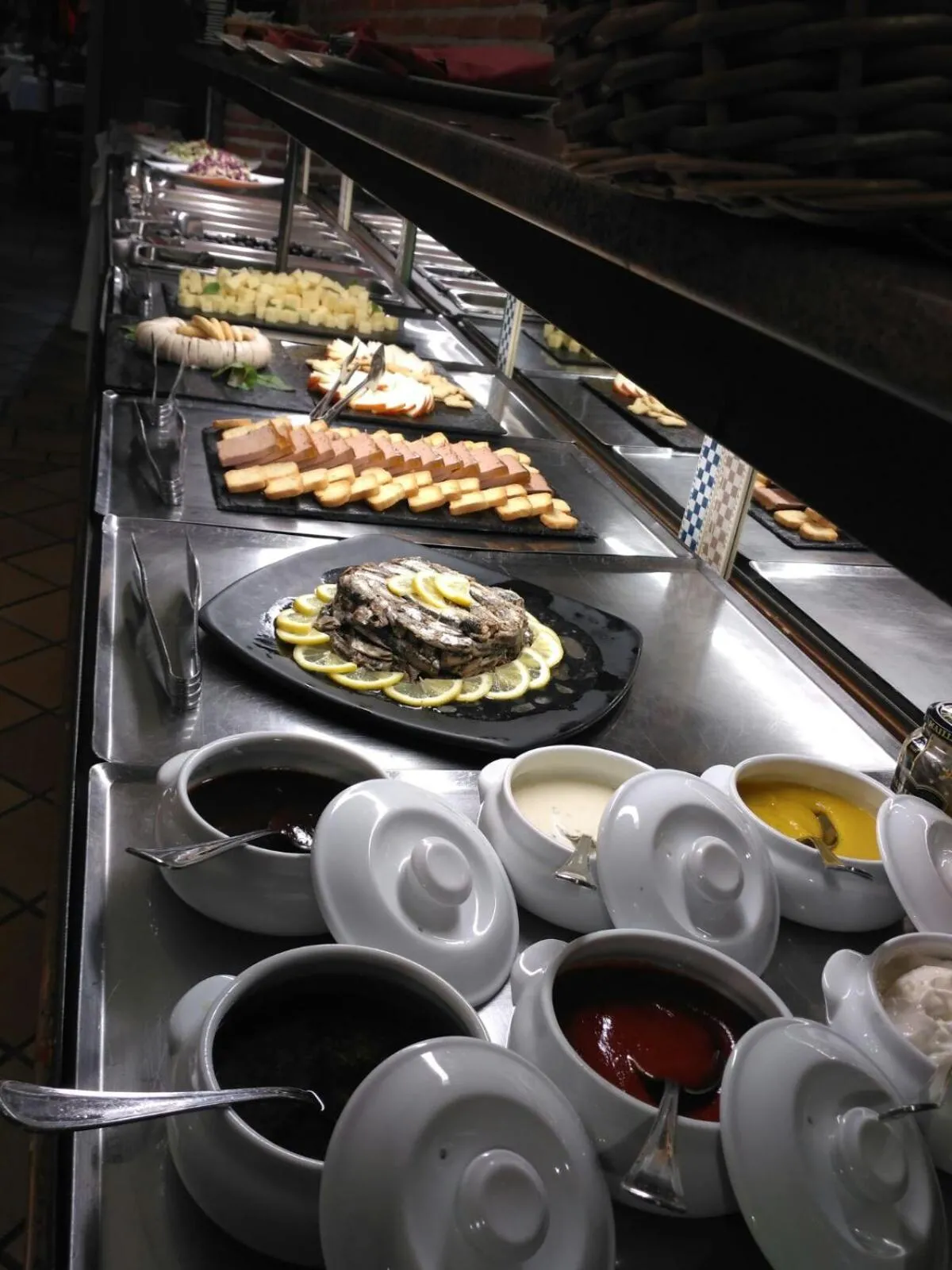 Dinner in Hotel Telecabina