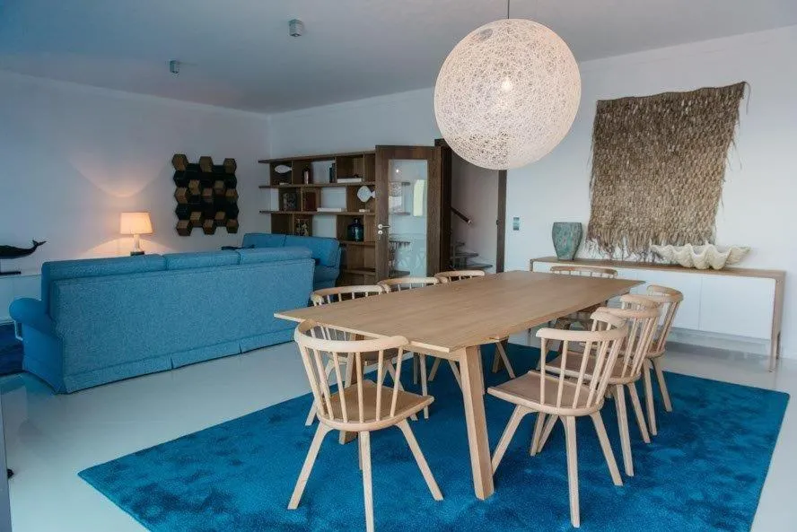 Communal lounge/ TV room in Vilas Mediterrâneo