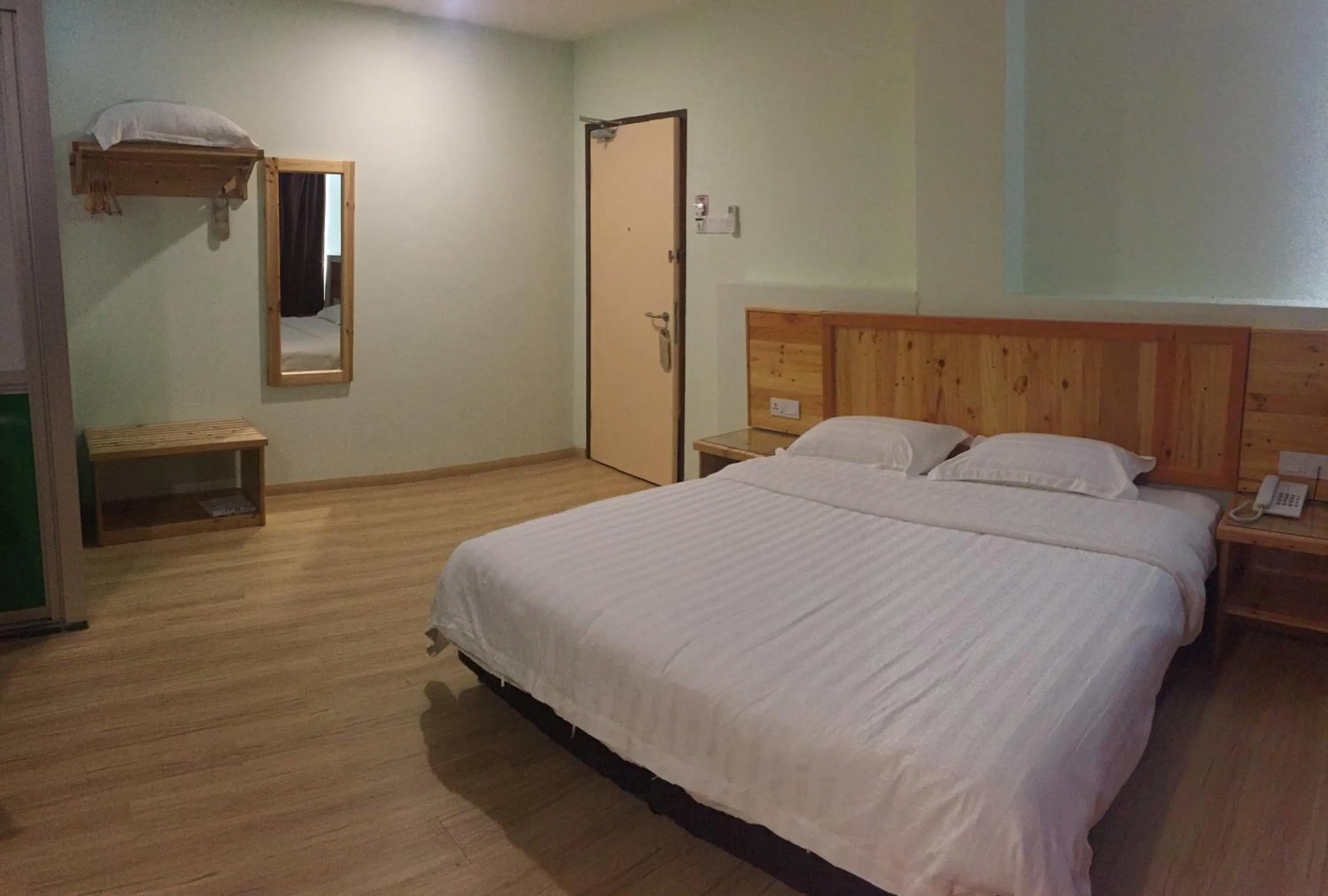 Bed in Semerah Garden Hotel