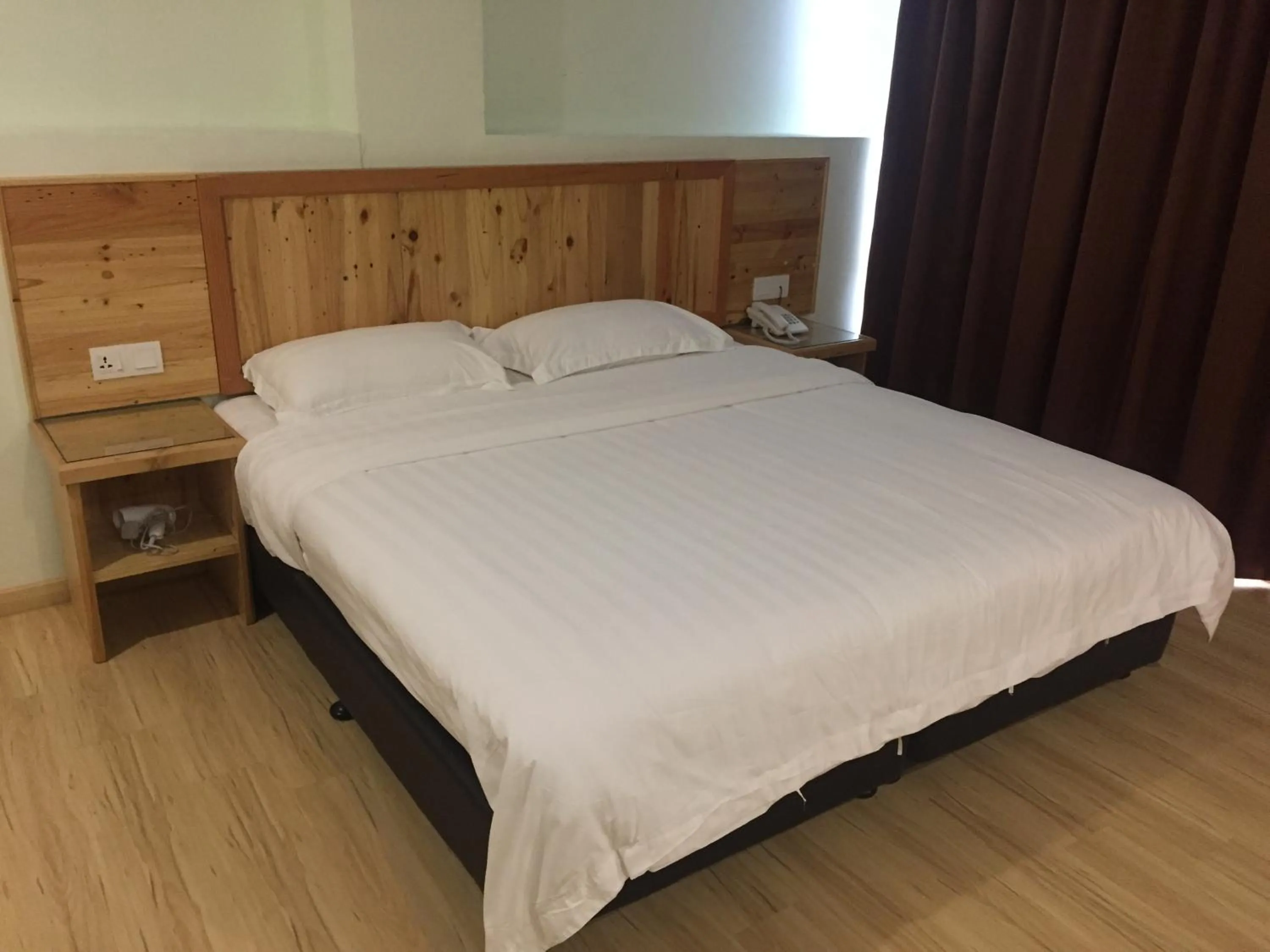 Bed in Semerah Garden Hotel