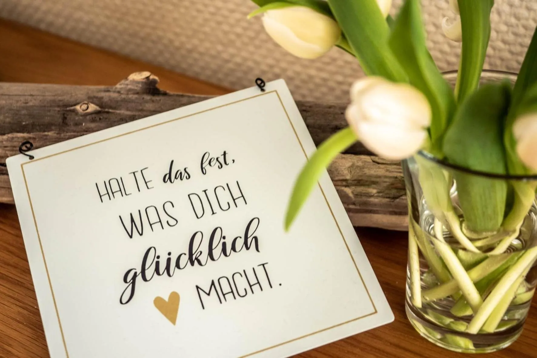 Text overlay in Garni Hotel & Appartements Nordstrand