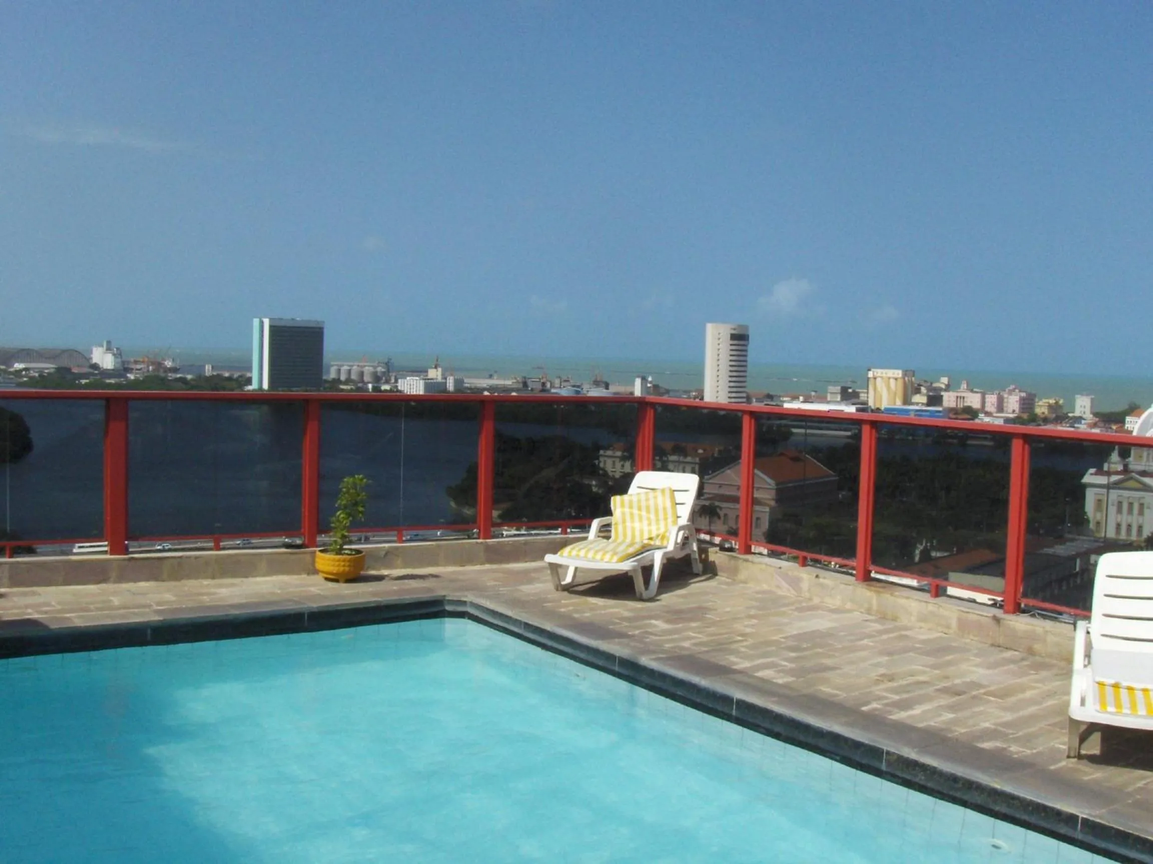 Swimming pool in Rede Andrade Plaza Recife