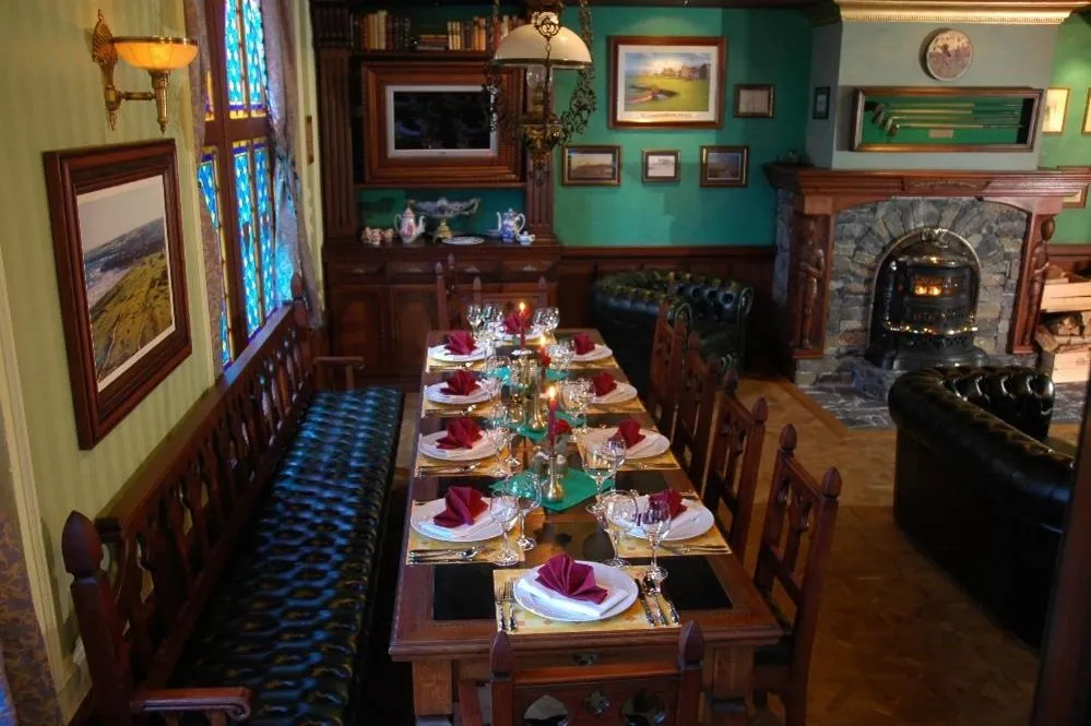 Restaurant/places to eat in Afrika Hotel Frýdek-Místek