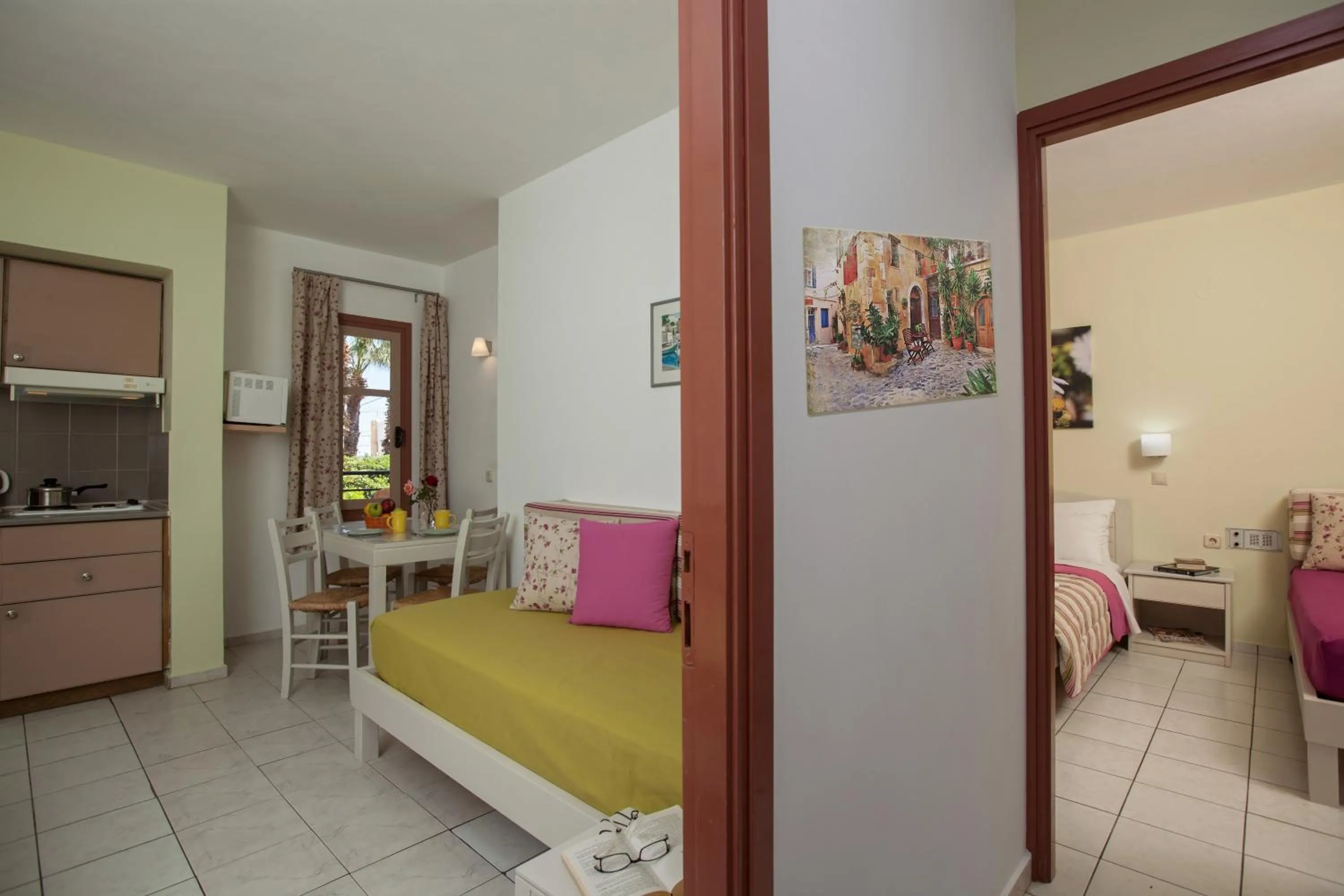 Bedroom, Bed in Latania Apartments