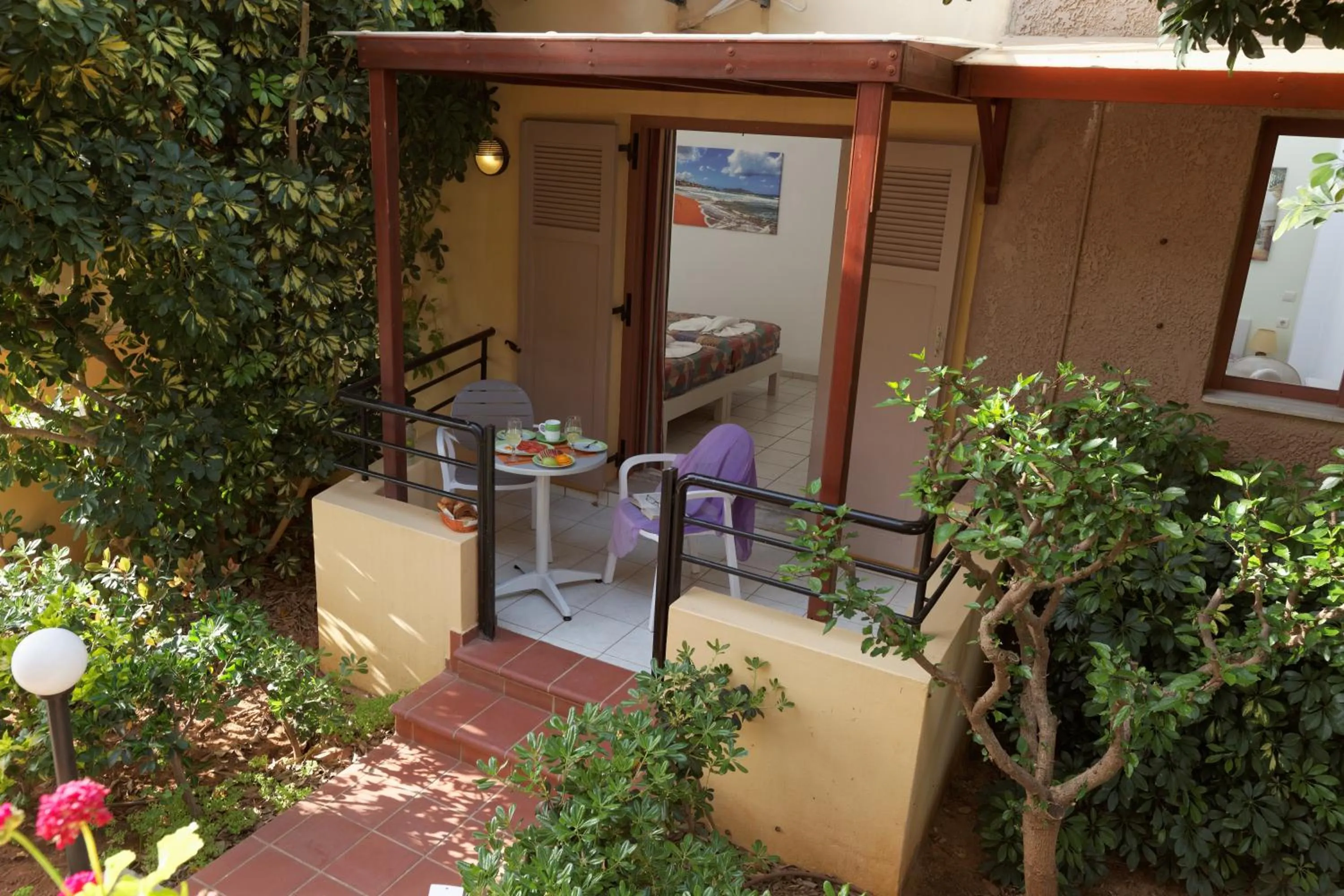 Garden view in Latania Apartments