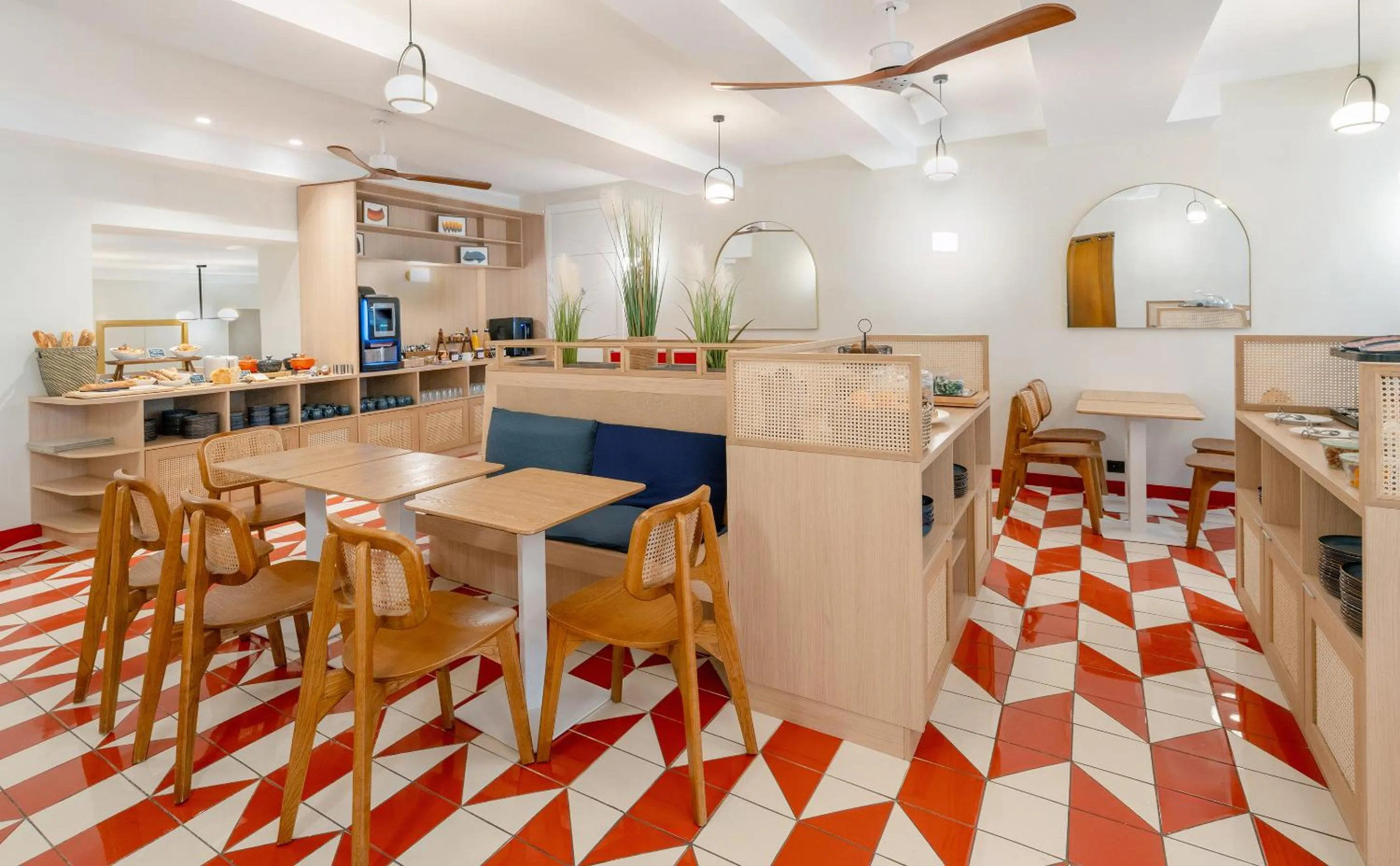 Breakfast in Best Western Plus Au Grand Saint Jean