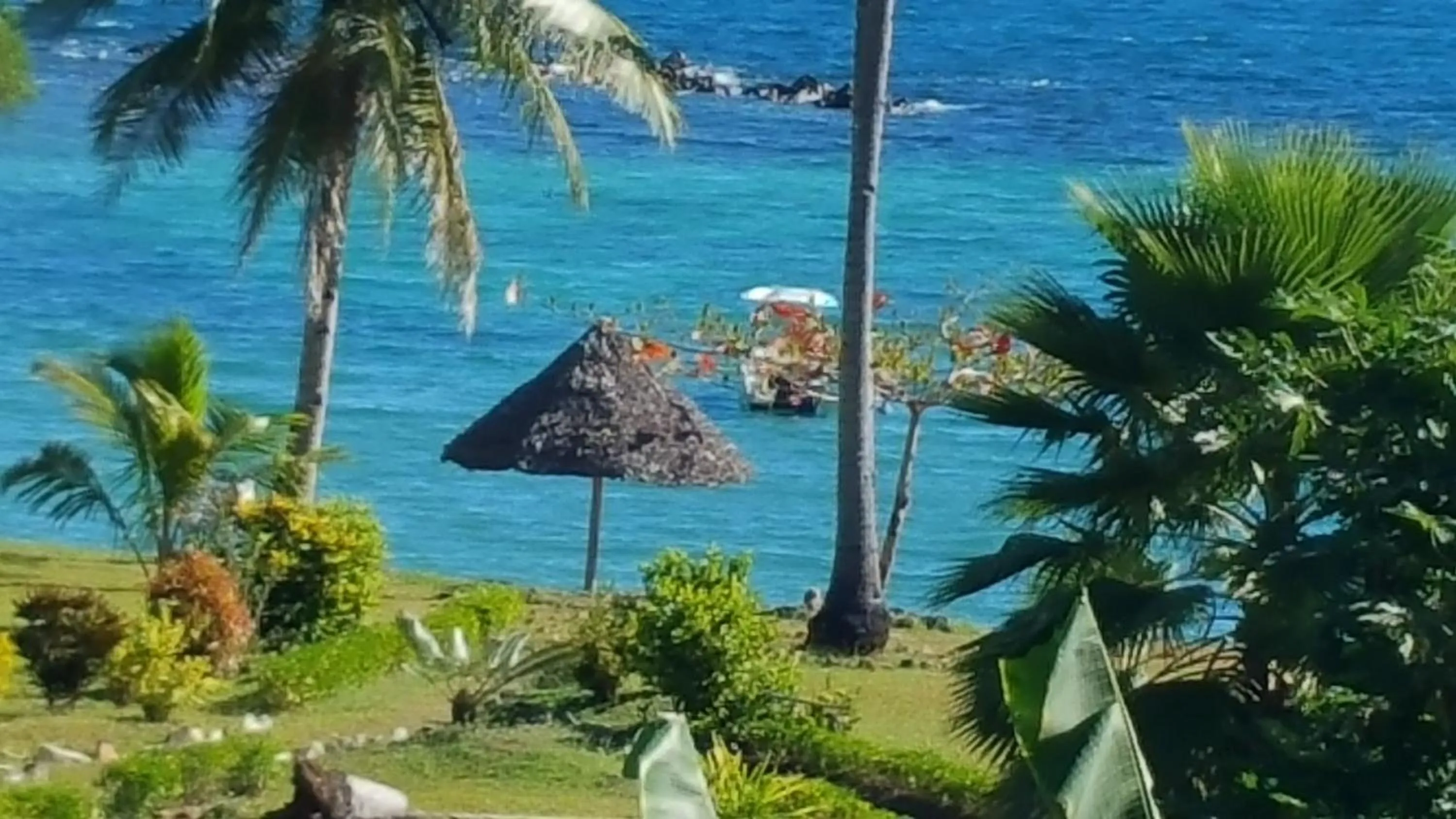 Garden view in Hotel Océan Beach Sakatia