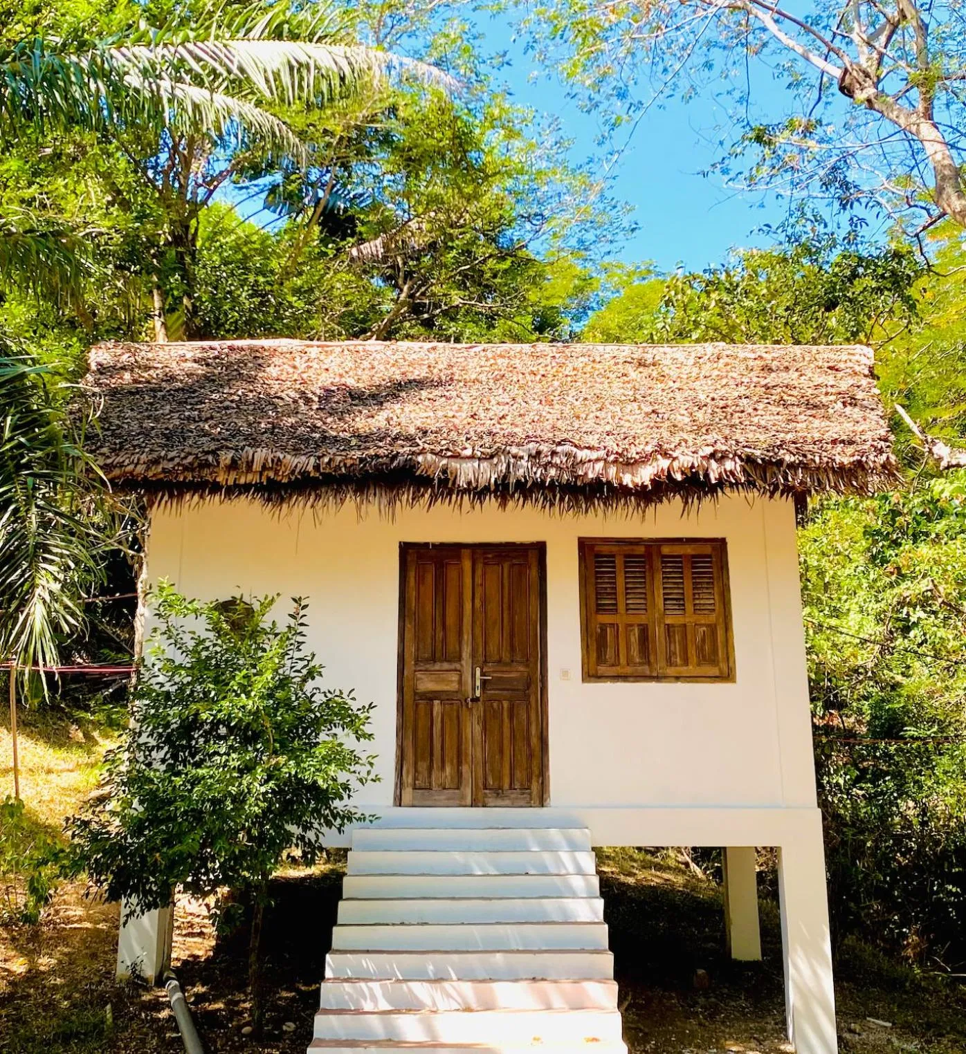 Property building in Hotel Océan Beach Sakatia