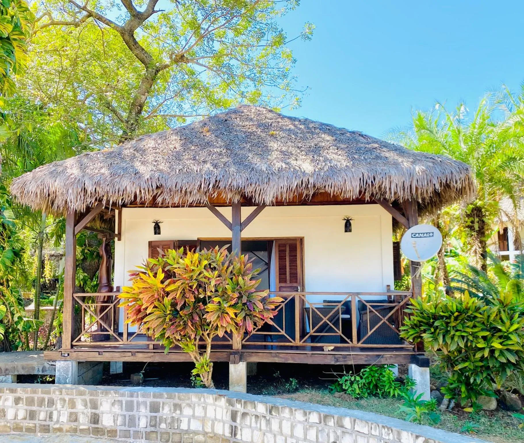 Property building in Hotel Océan Beach Sakatia