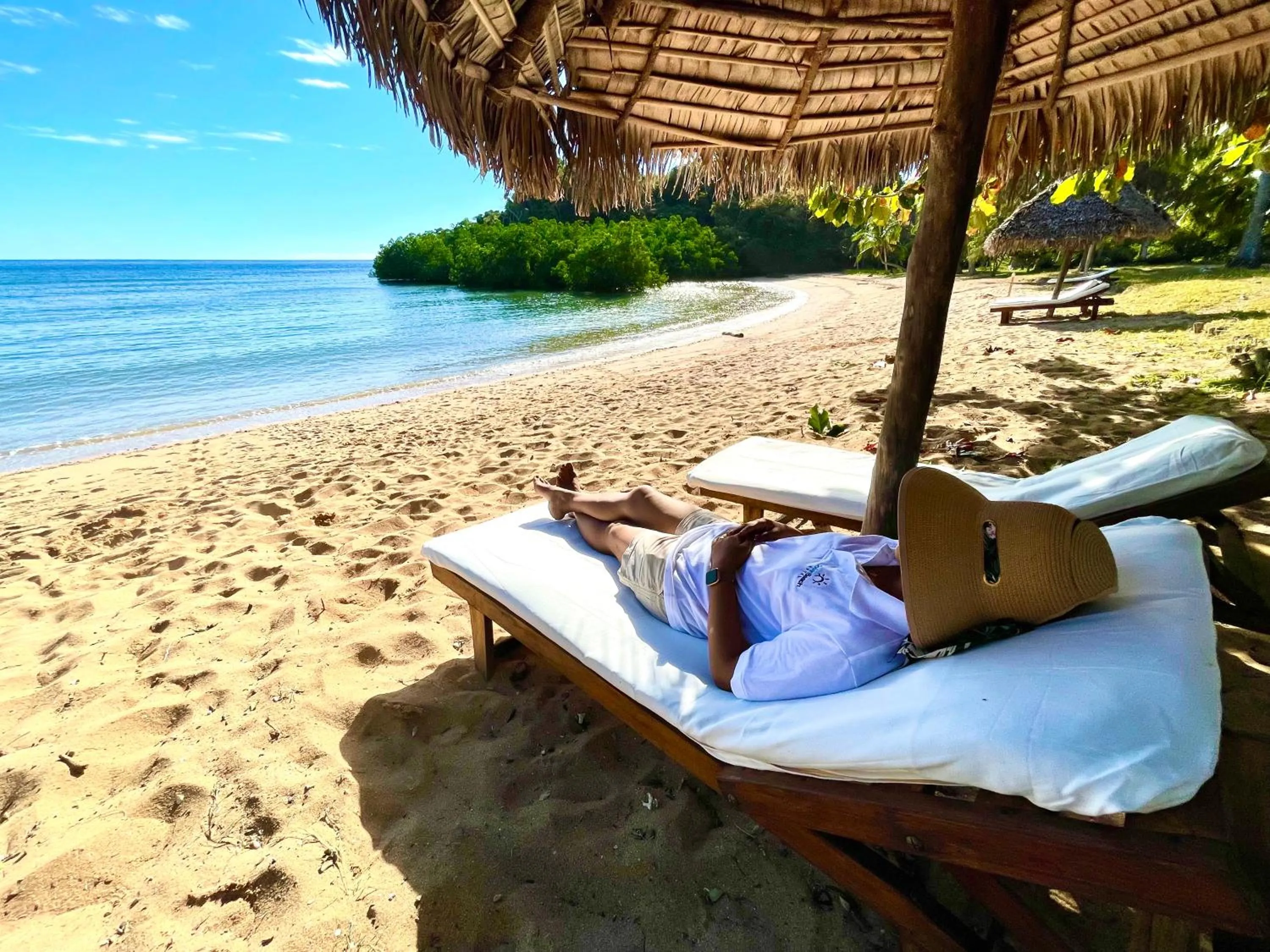 Beach in Hotel Océan Beach Sakatia