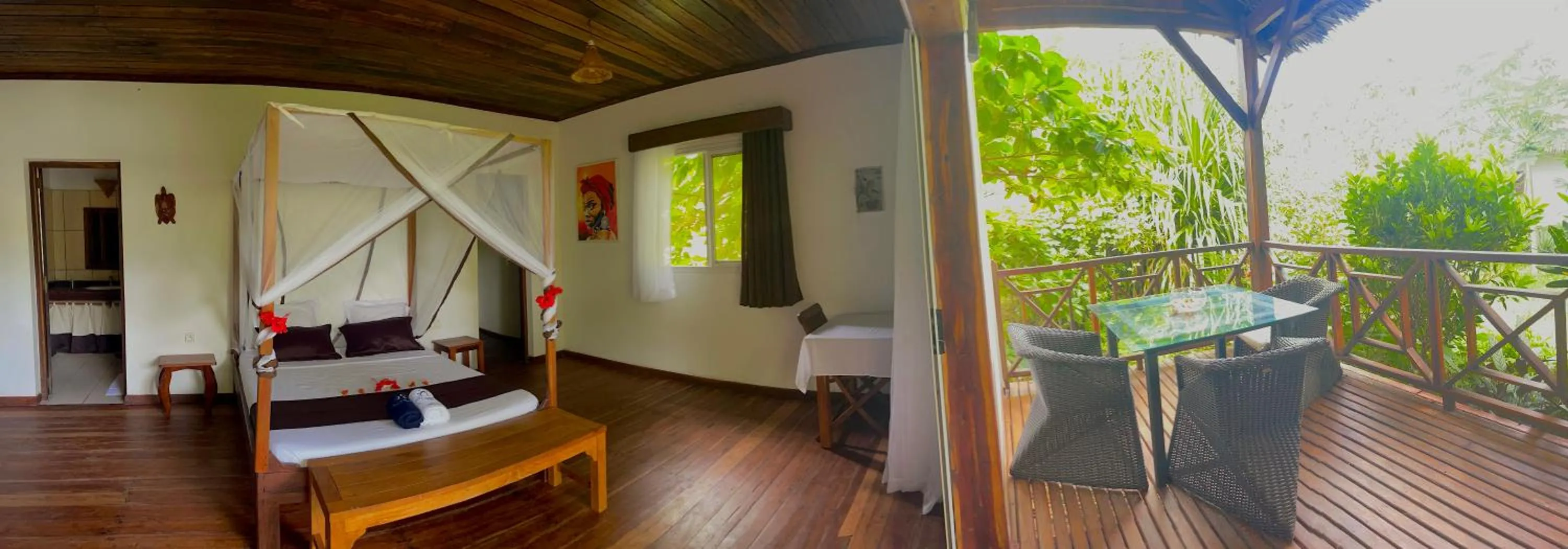 Photo of the whole room, Bed in Hotel Océan Beach Sakatia