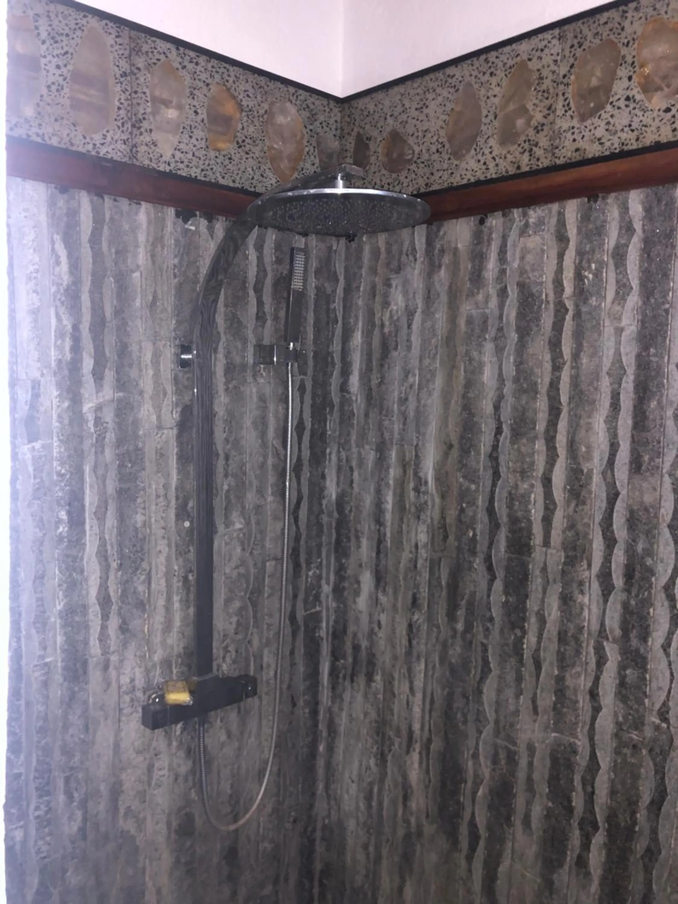 Bathroom in Hotel Océan Beach Sakatia