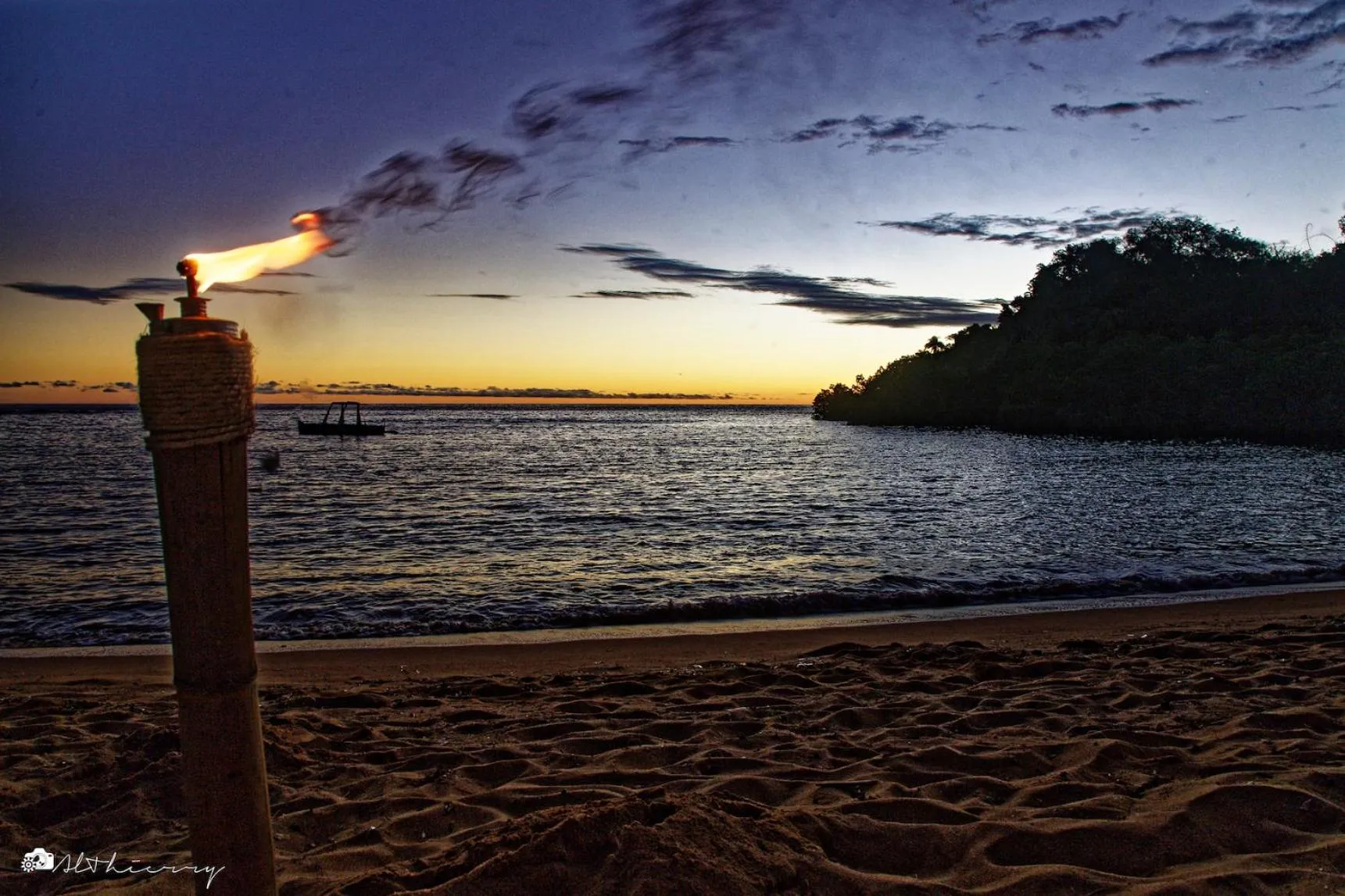 Beach in Hotel Océan Beach Sakatia