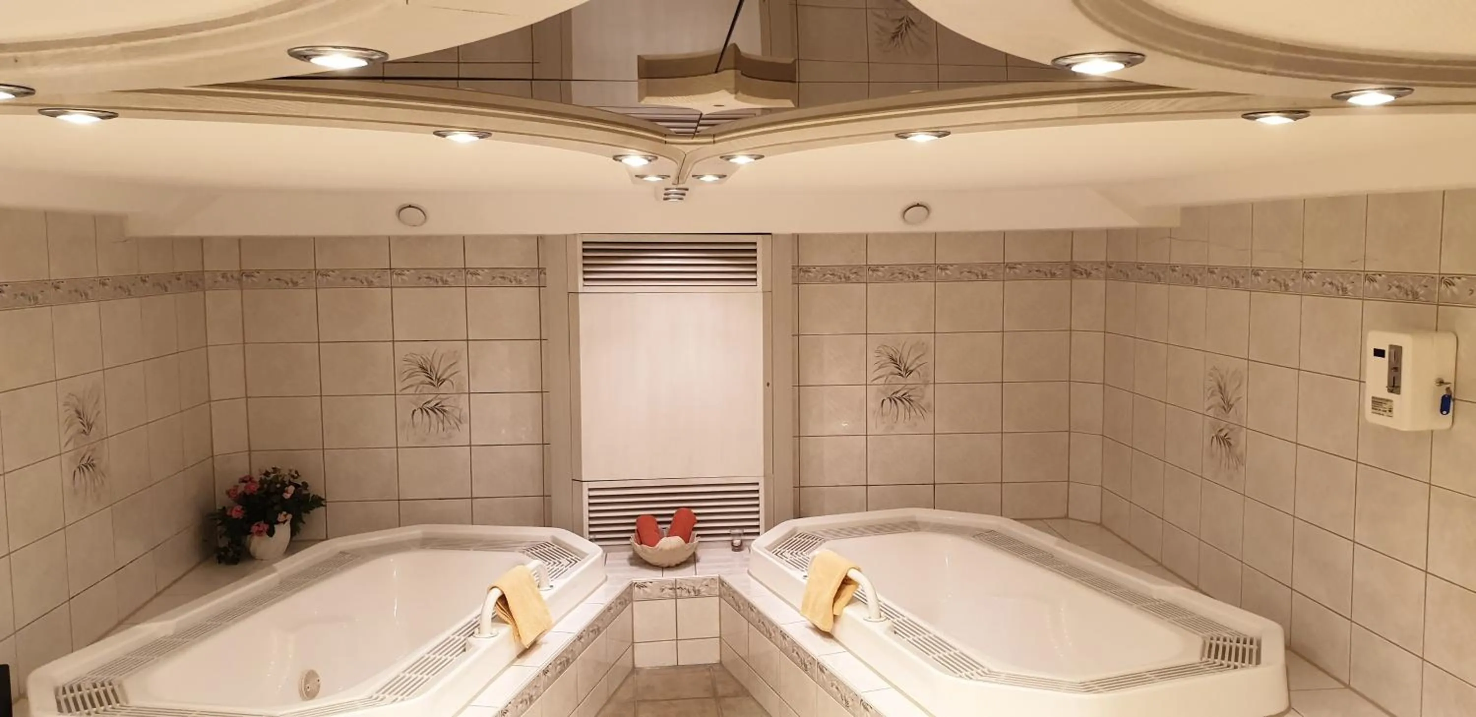 Spa and wellness centre/facilities in Alpenotel Rosenhof Ruhpolding, Wellness, Chiemgau Karte, Travelingo Bonus Programm