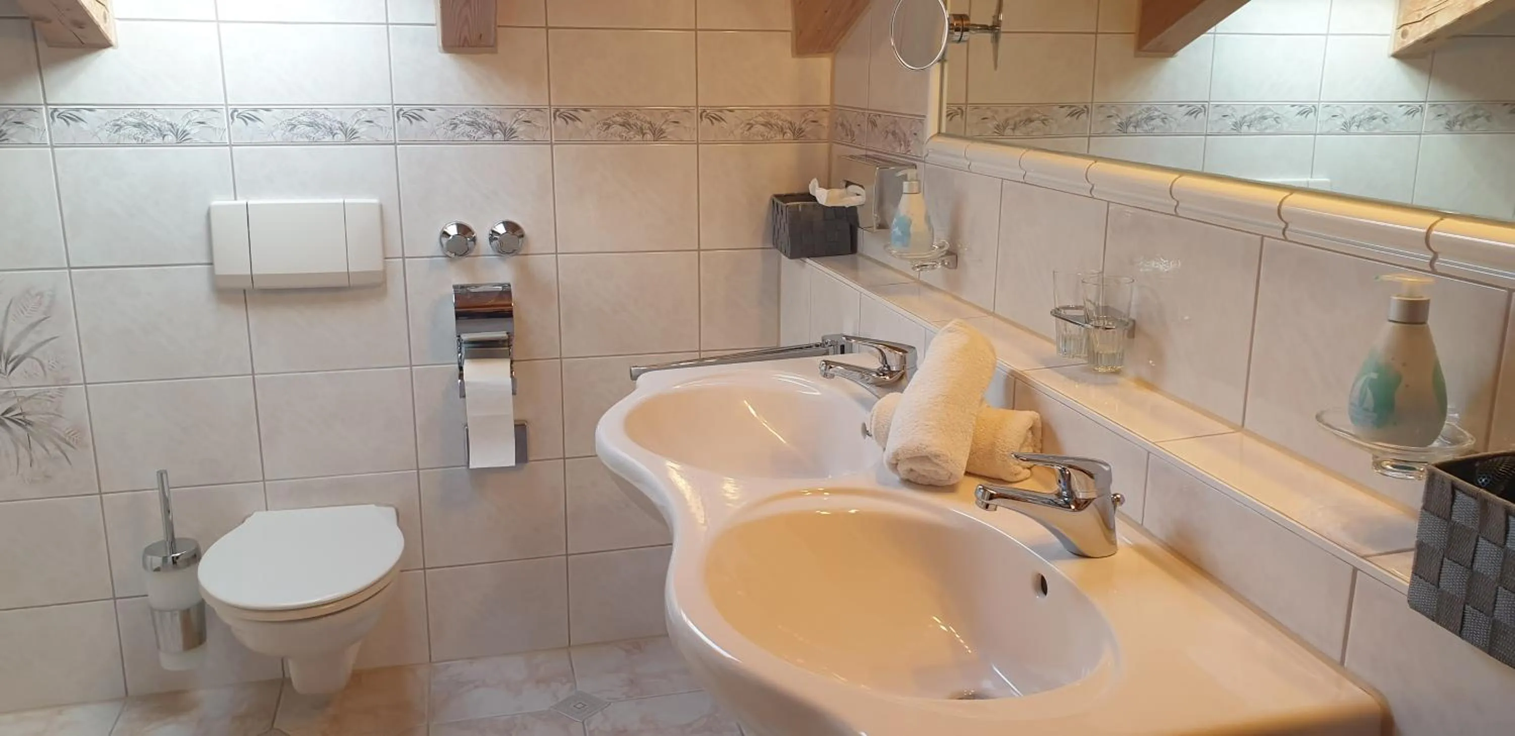 Bathroom in Alpenotel Rosenhof Ruhpolding, Wellness, Chiemgau Karte, Travelingo Bonus Programm