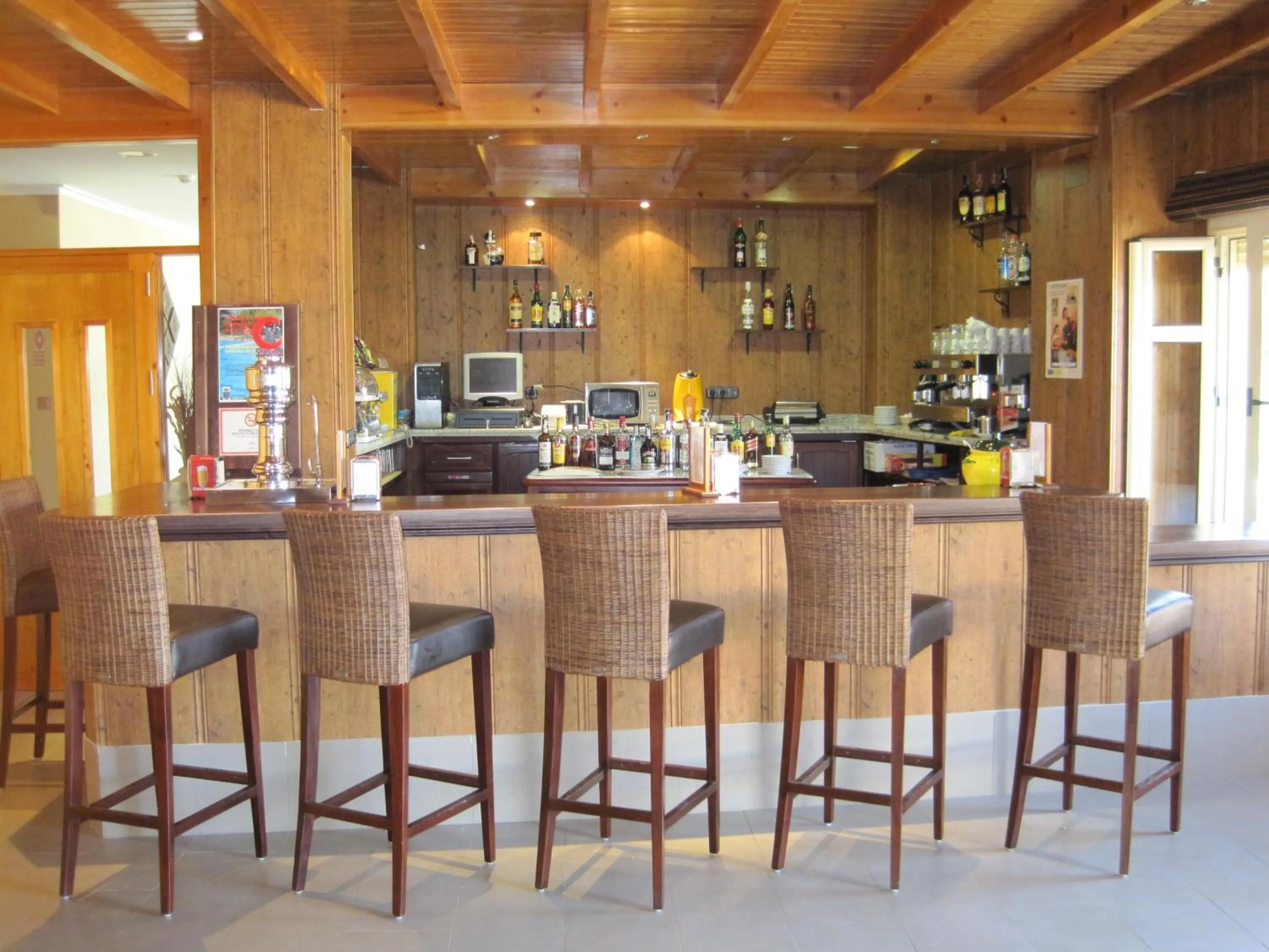 Lounge or bar in Hotel Sierra Luz