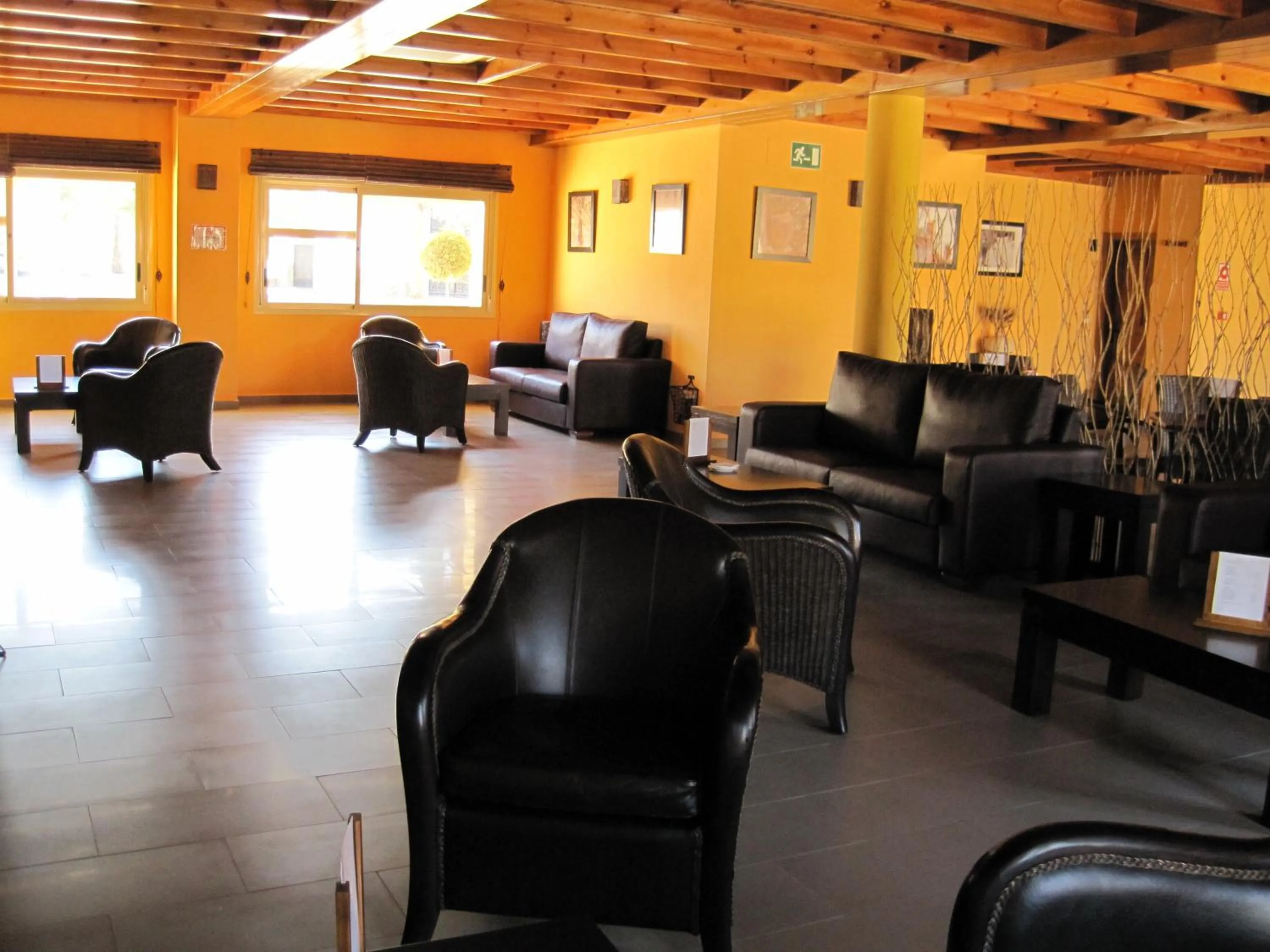 Communal lounge/ TV room in Hotel Sierra Luz