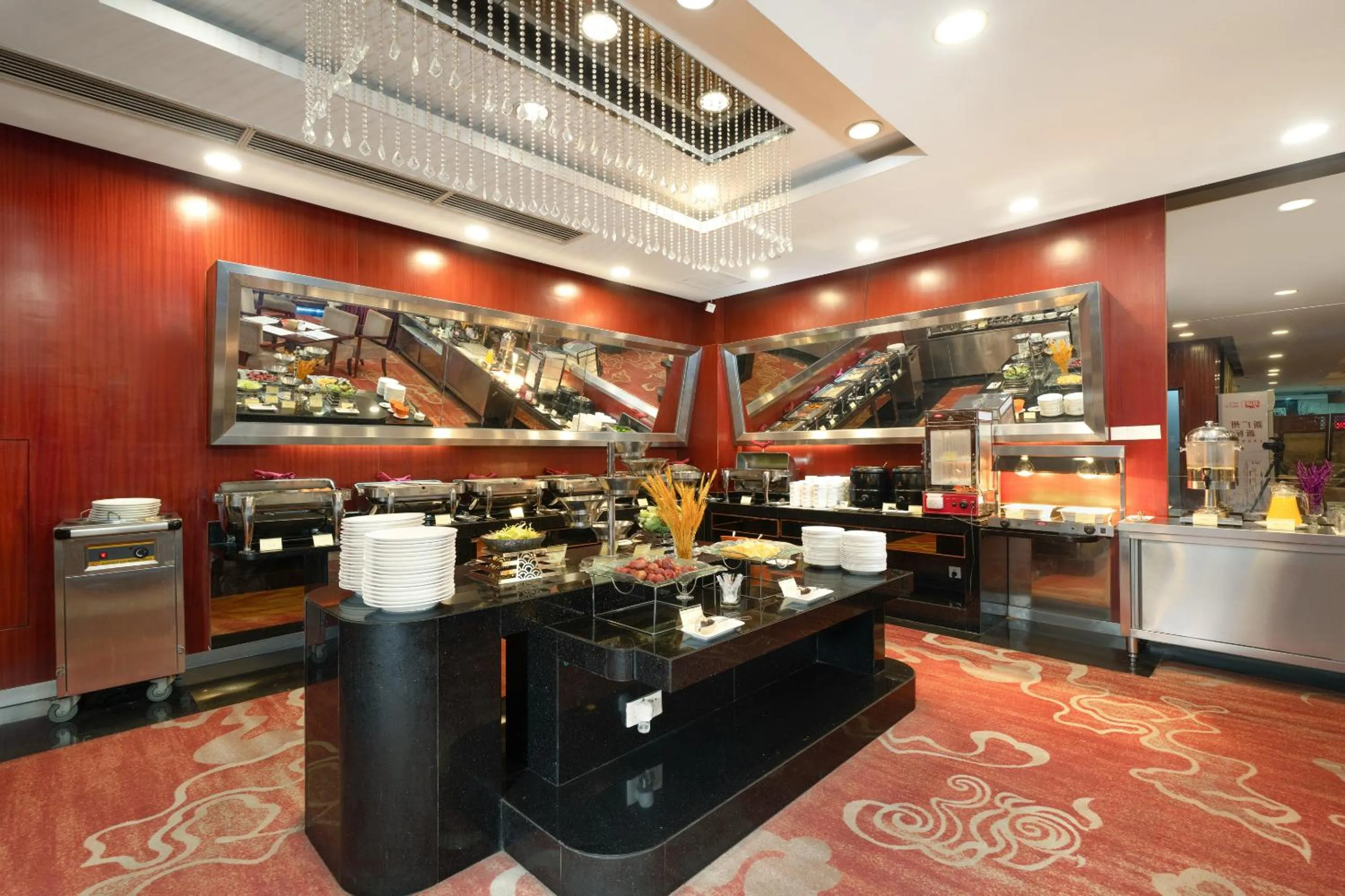 Buffet breakfast in Yanling Hotel