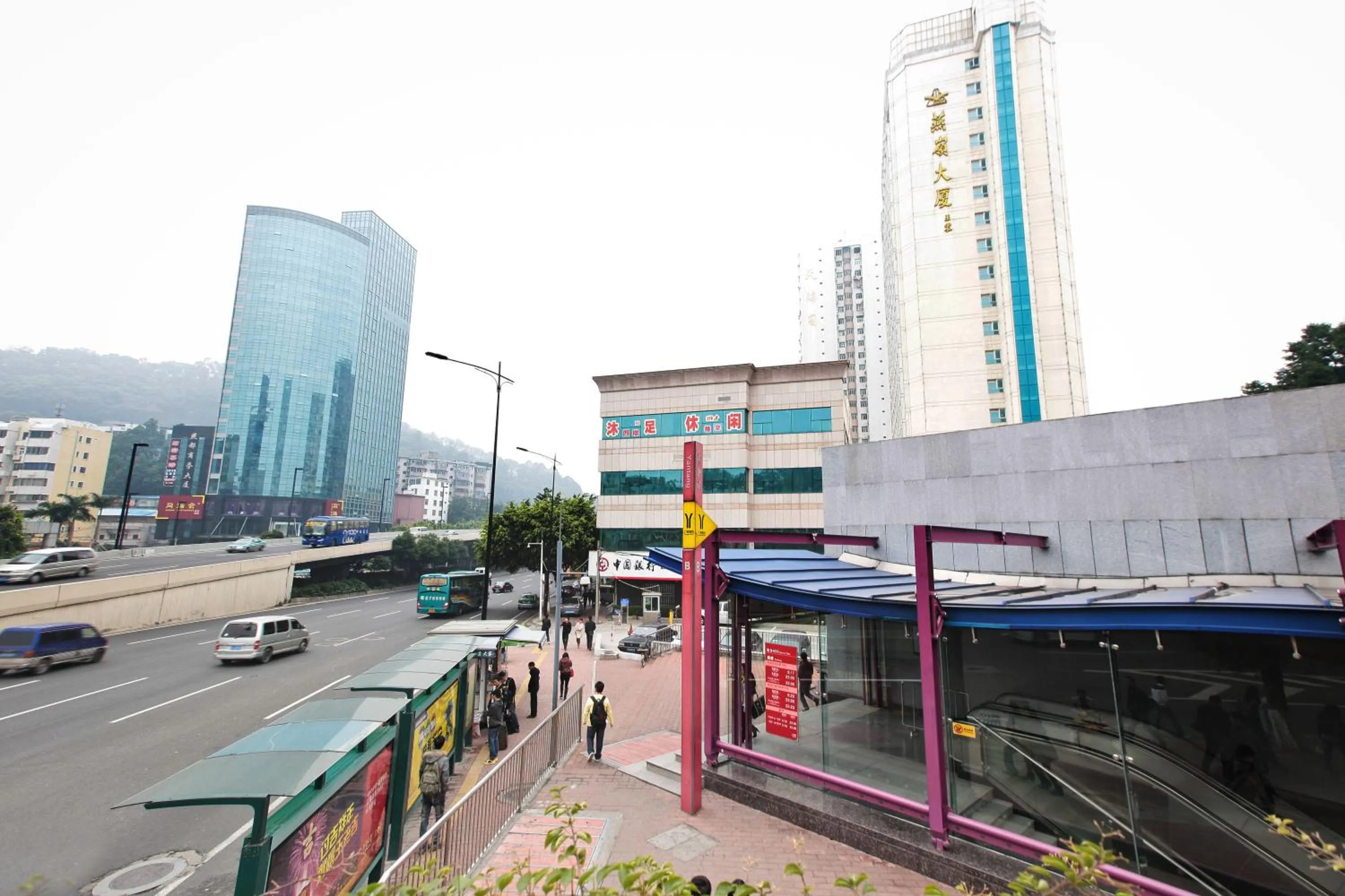 Property building in Yanling Hotel