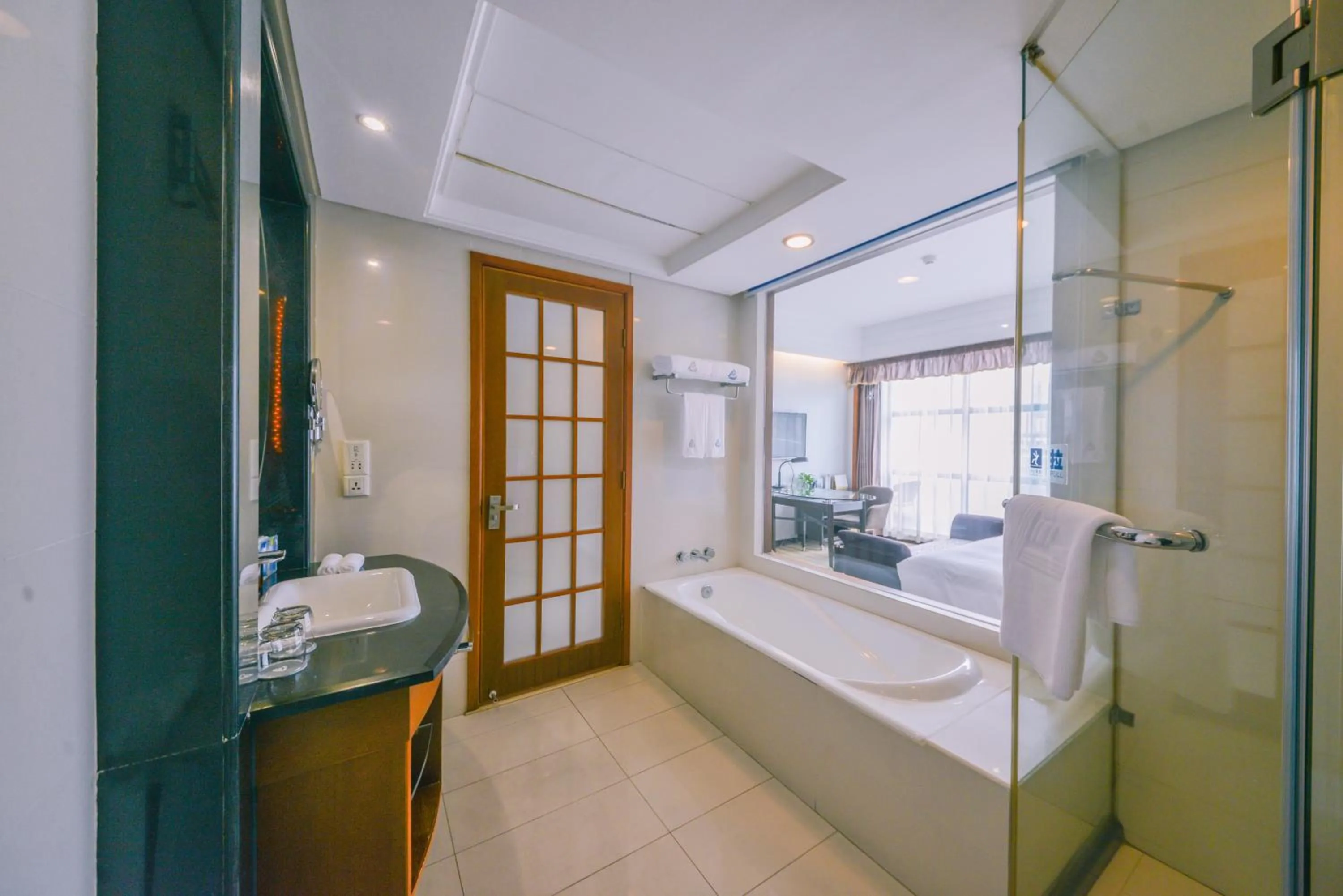 Grand Skylight Gardens Hotel Shanghai Bai Se Road